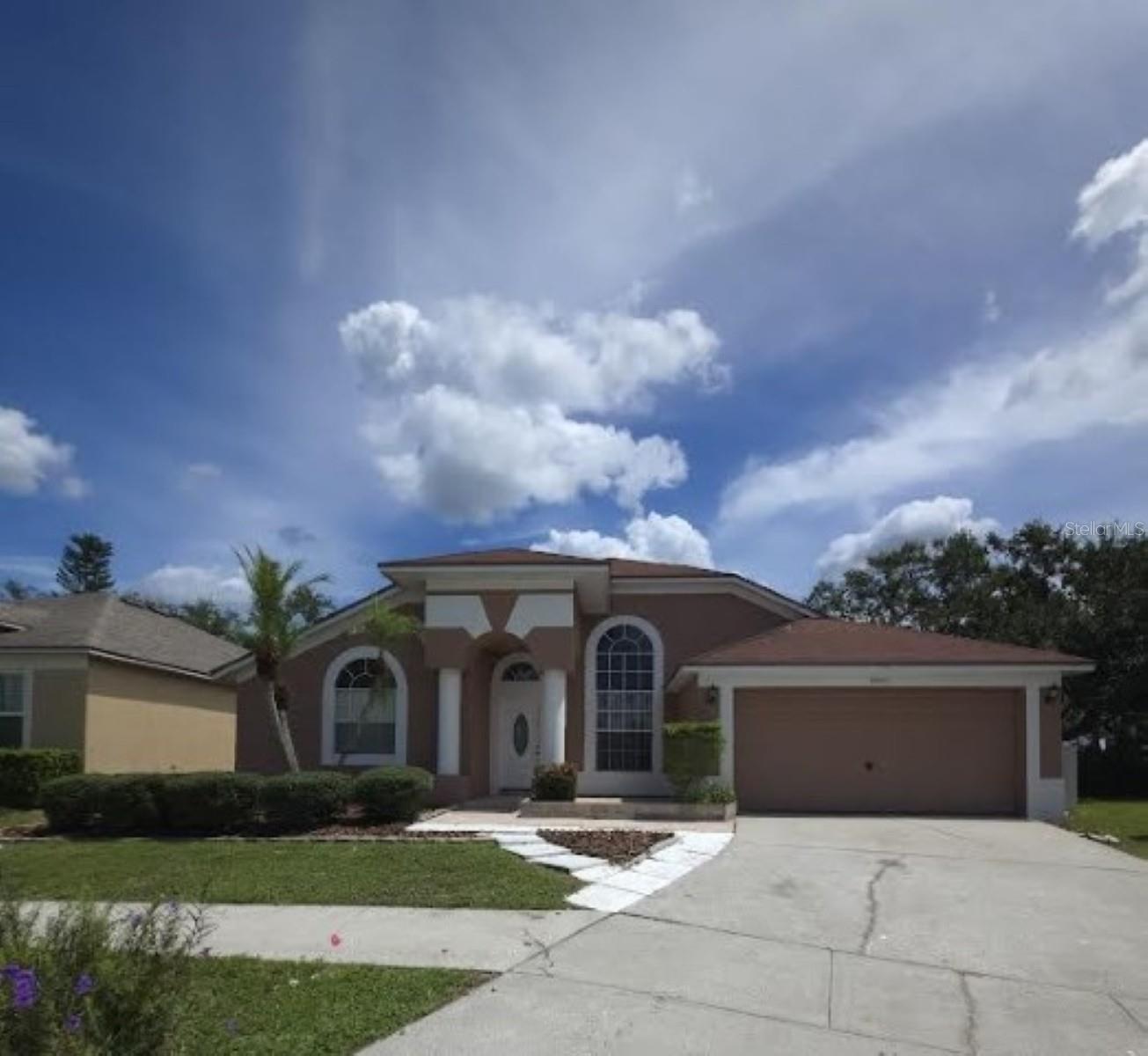 Image 3 of 48 For 18005 Palm Breeze Drive