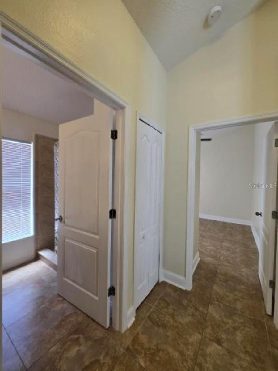 Image 30 of 48 For 18005 Palm Breeze Drive