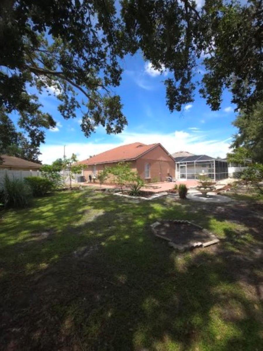 Image 47 of 48 For 18005 Palm Breeze Drive
