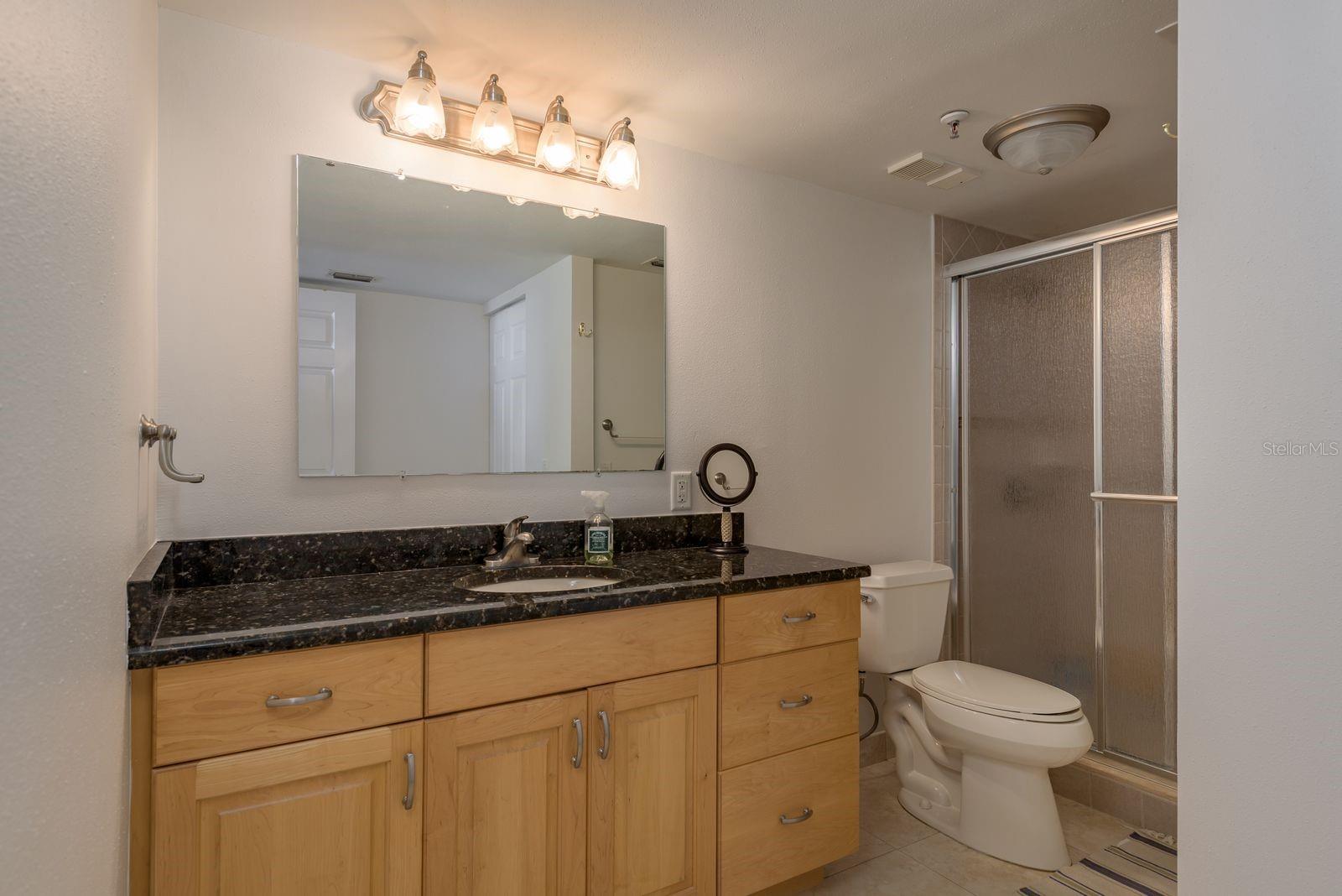 Image 16 of 36 For 6287 Bahia Del Mar Circle 905
