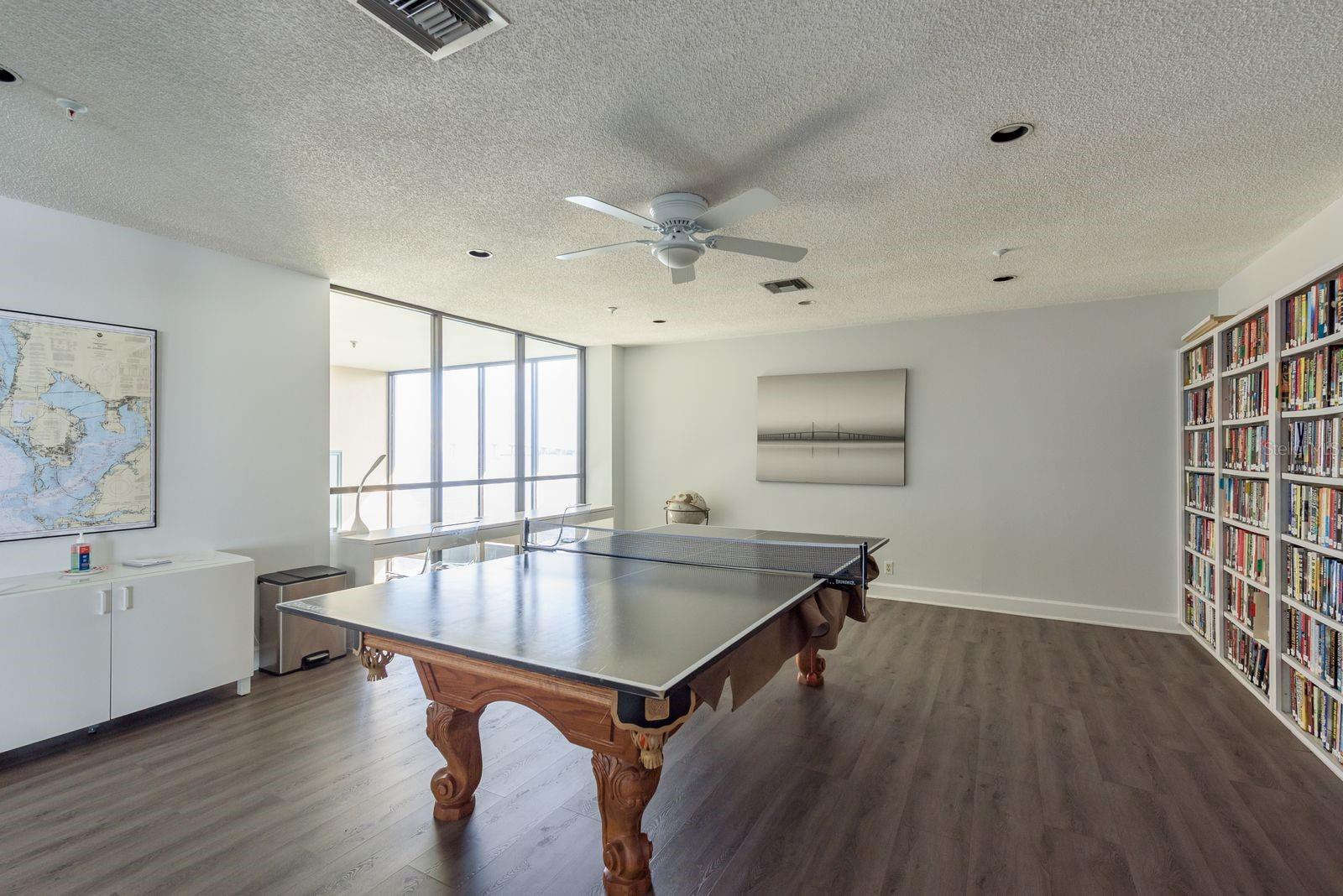 Image 27 of 36 For 6287 Bahia Del Mar Circle 905
