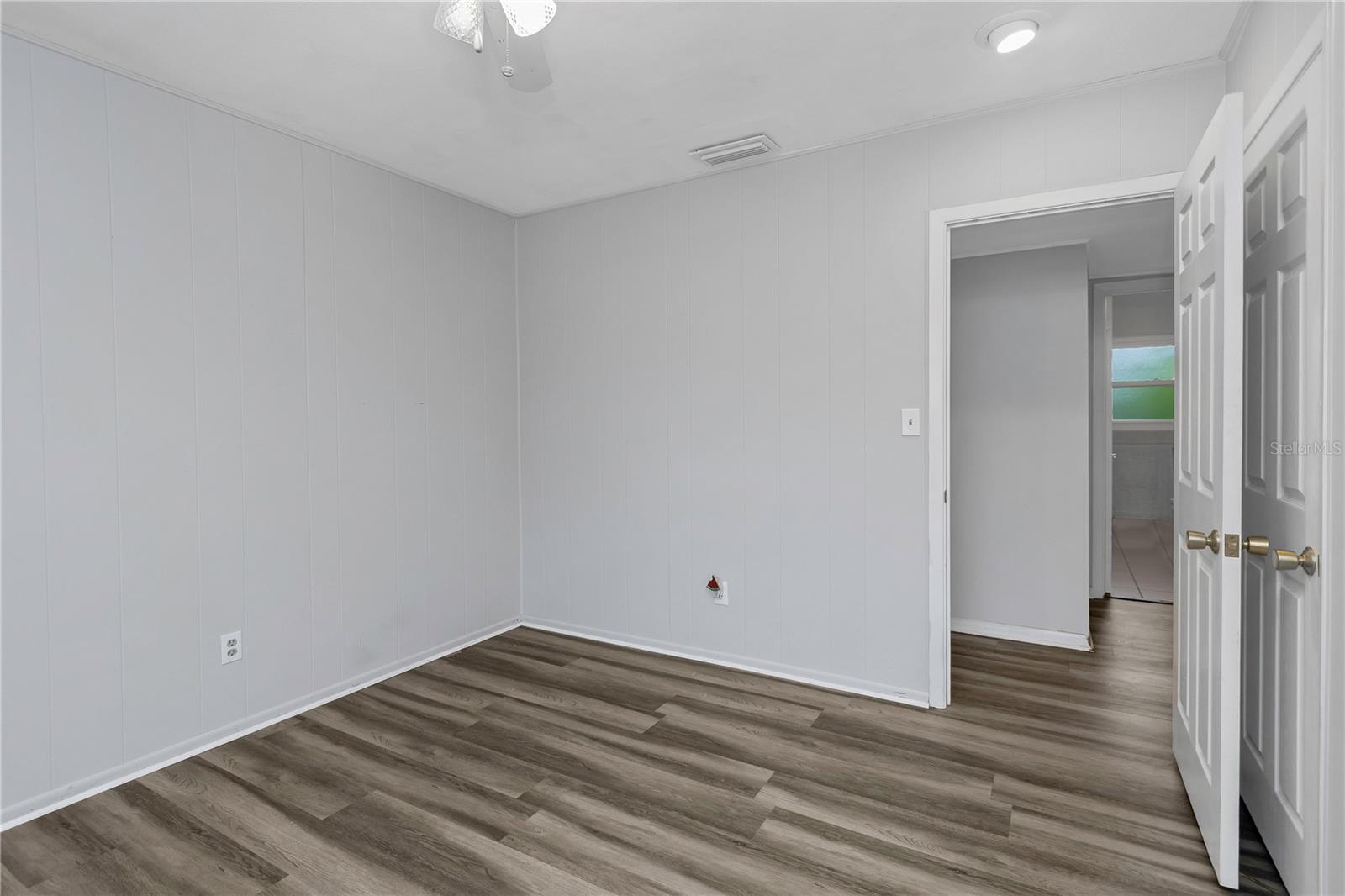 Image 37 of 80 For 310 Terrace Drive
