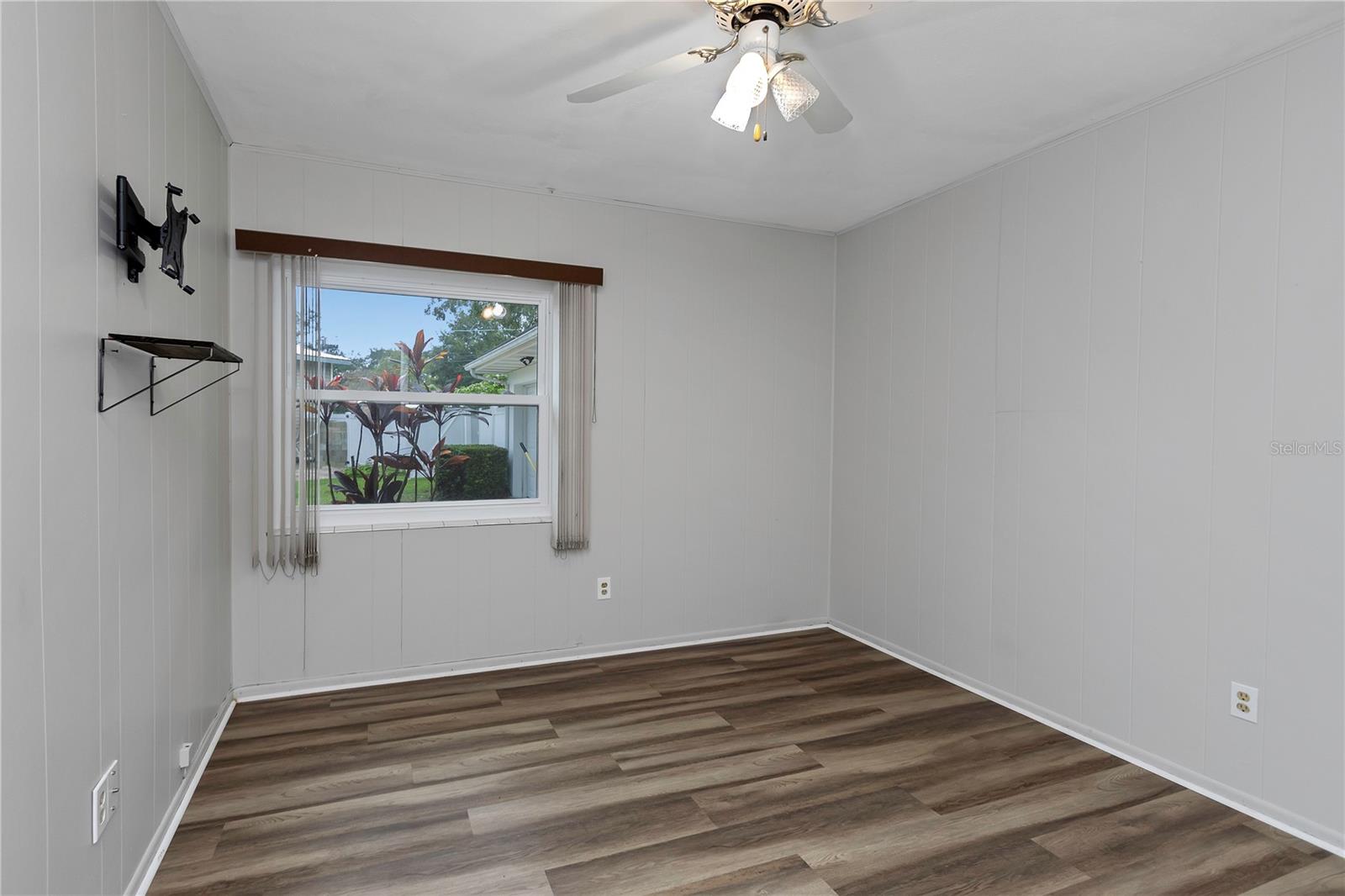 Image 38 of 80 For 310 Terrace Drive