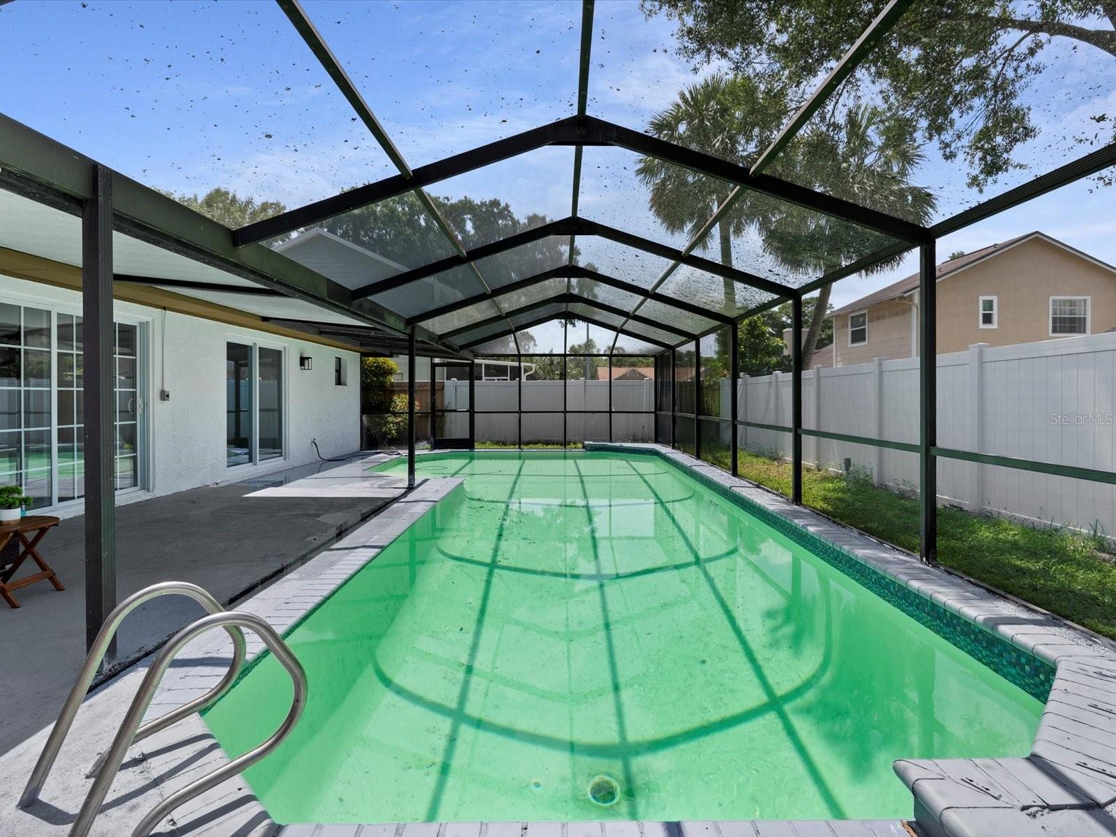 Image 17 of 19 For 4715 Kemble Court