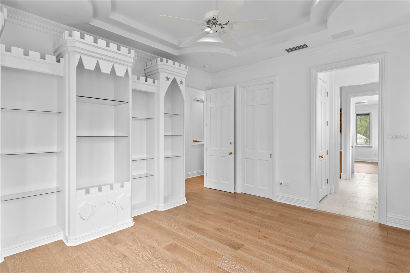 Image 41 of 60 For 4407 Dale Avenue