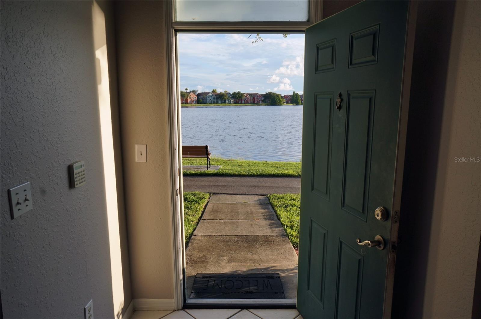 Listing photo id 0 for 9018 Lake Chase Island Way 9108