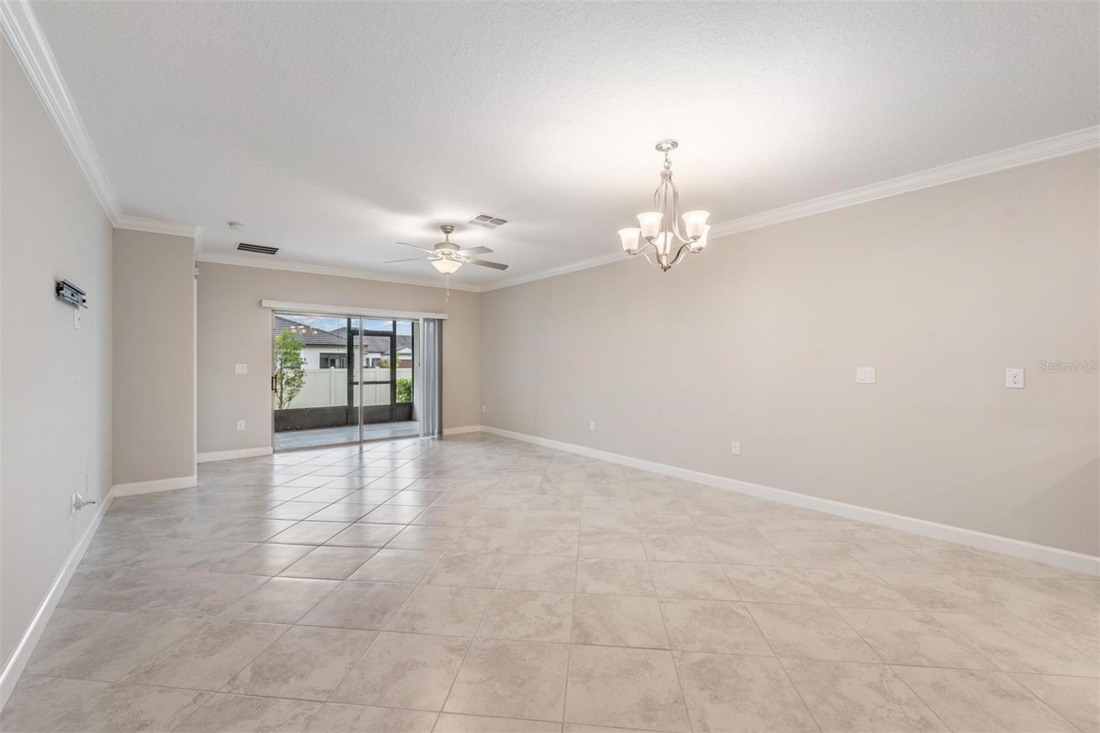 Image 9 of 90 For 10450 Weldon Cork Way
