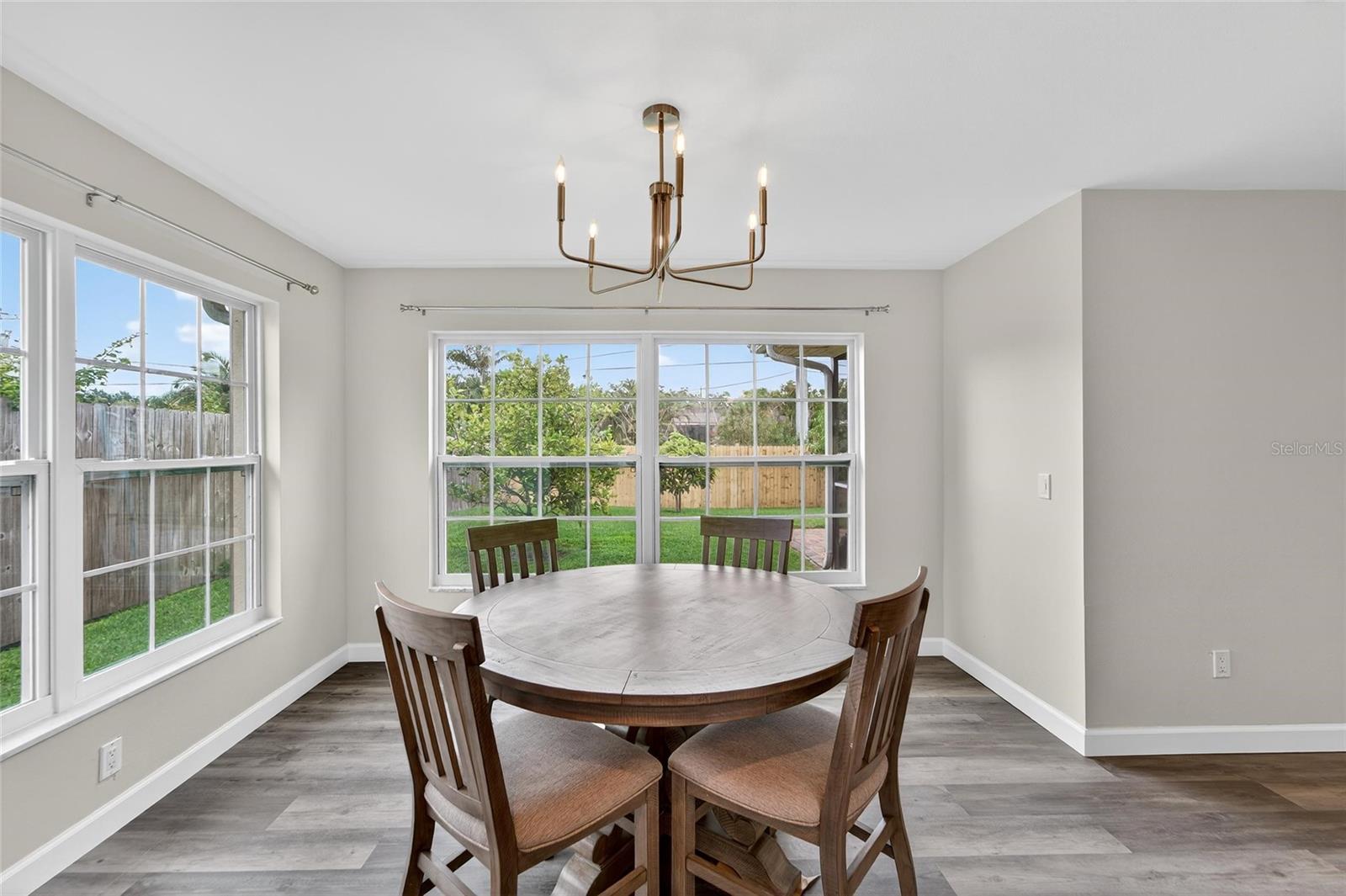 Image 6 of 29 For 1472 Byram Drive