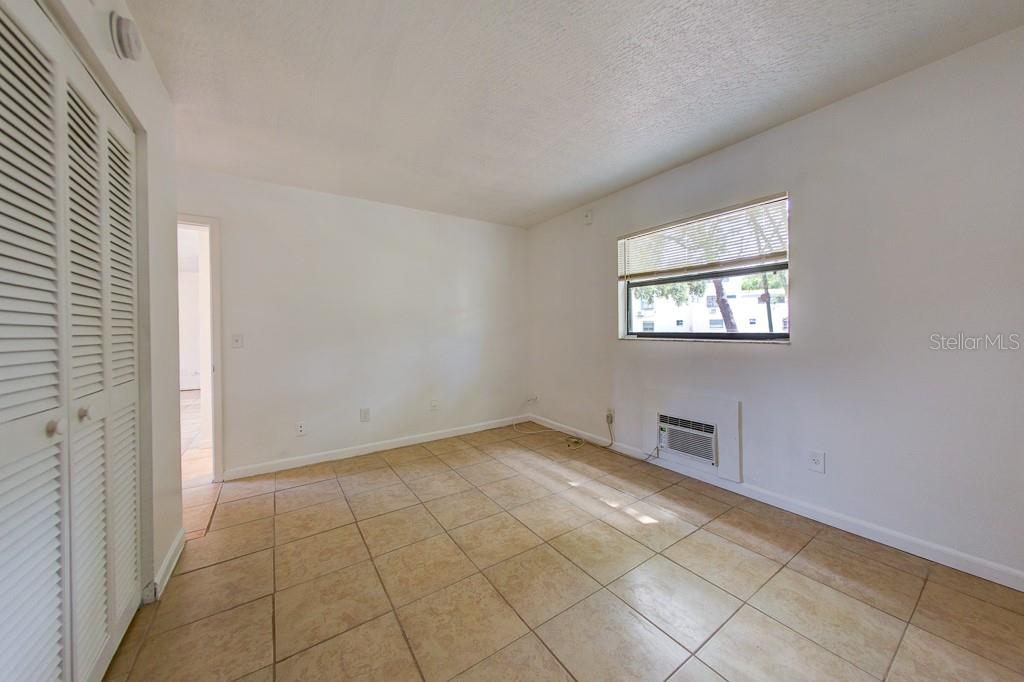Image 7 of 9 For 2142 Bradford Street 306