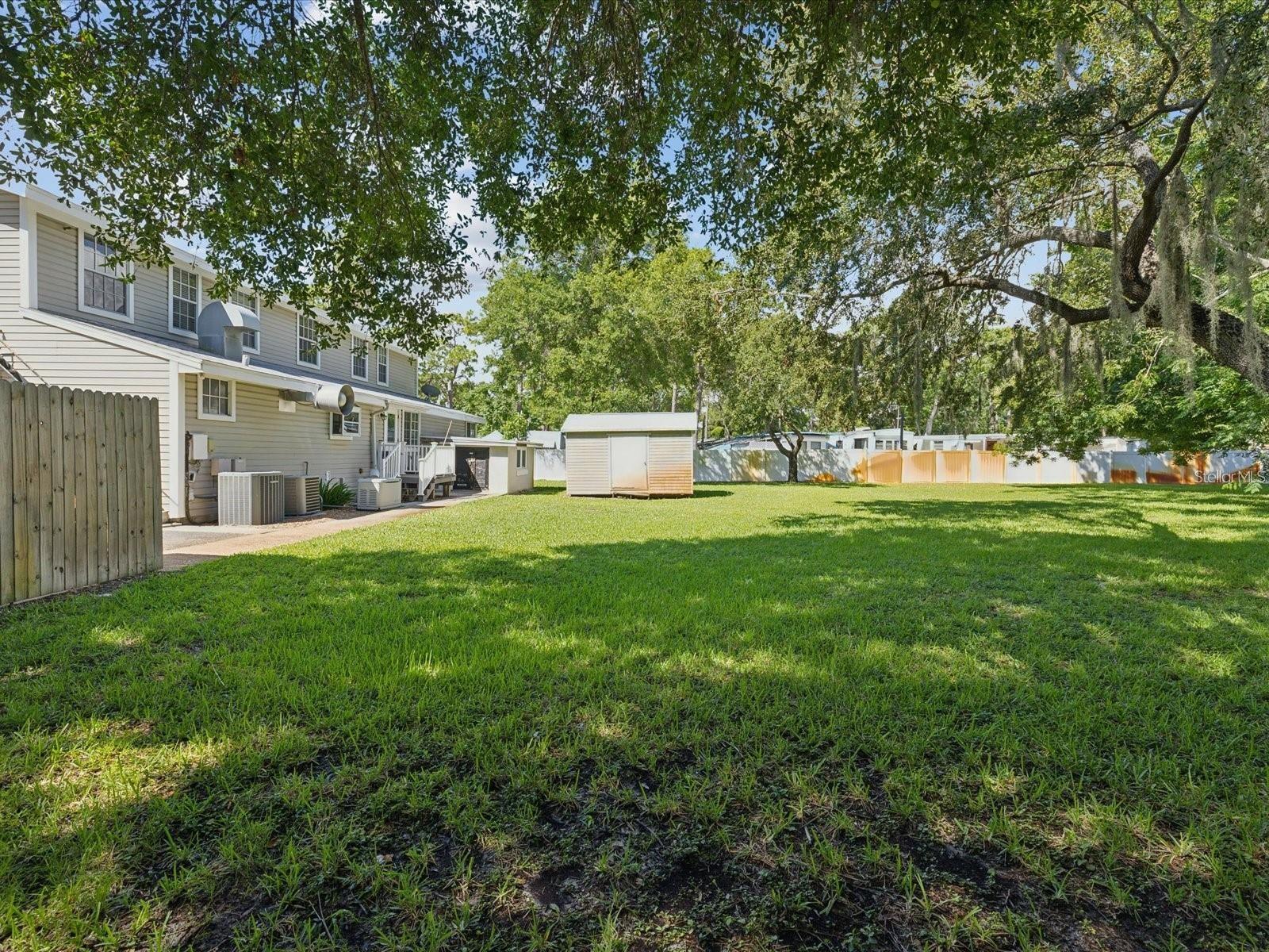 Image 5 of 22 For 1055 Philippe Parkway