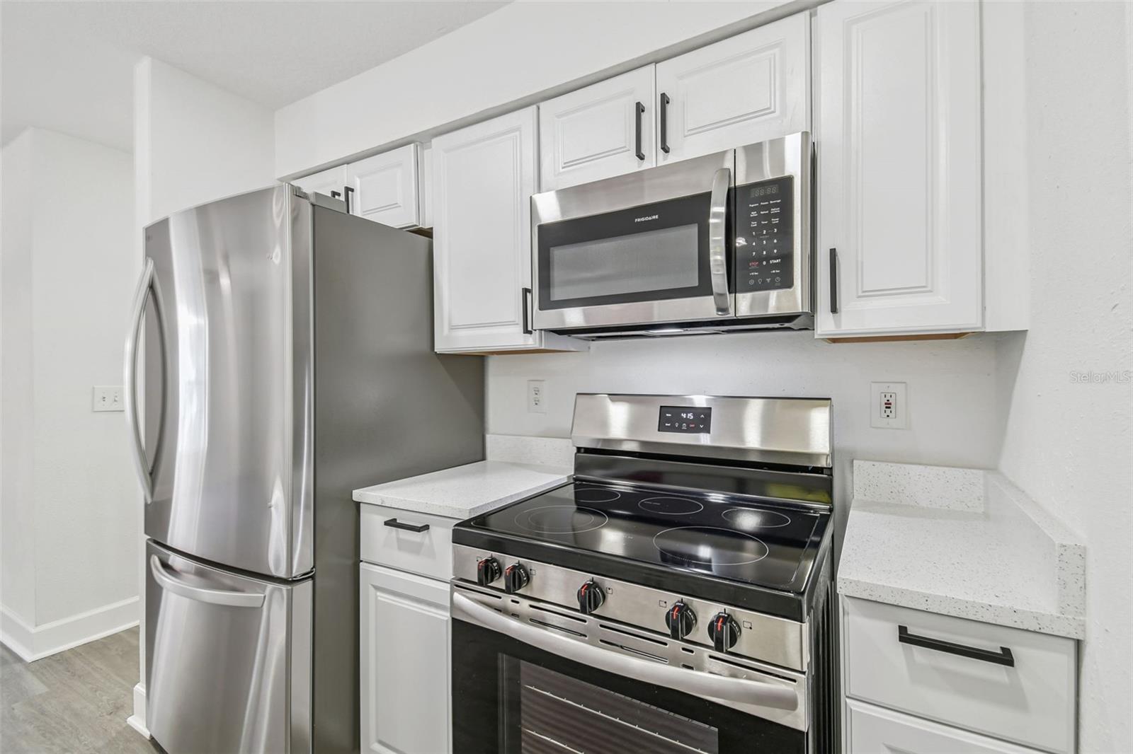Image 10 of 28 For 3632 Comanche Avenue