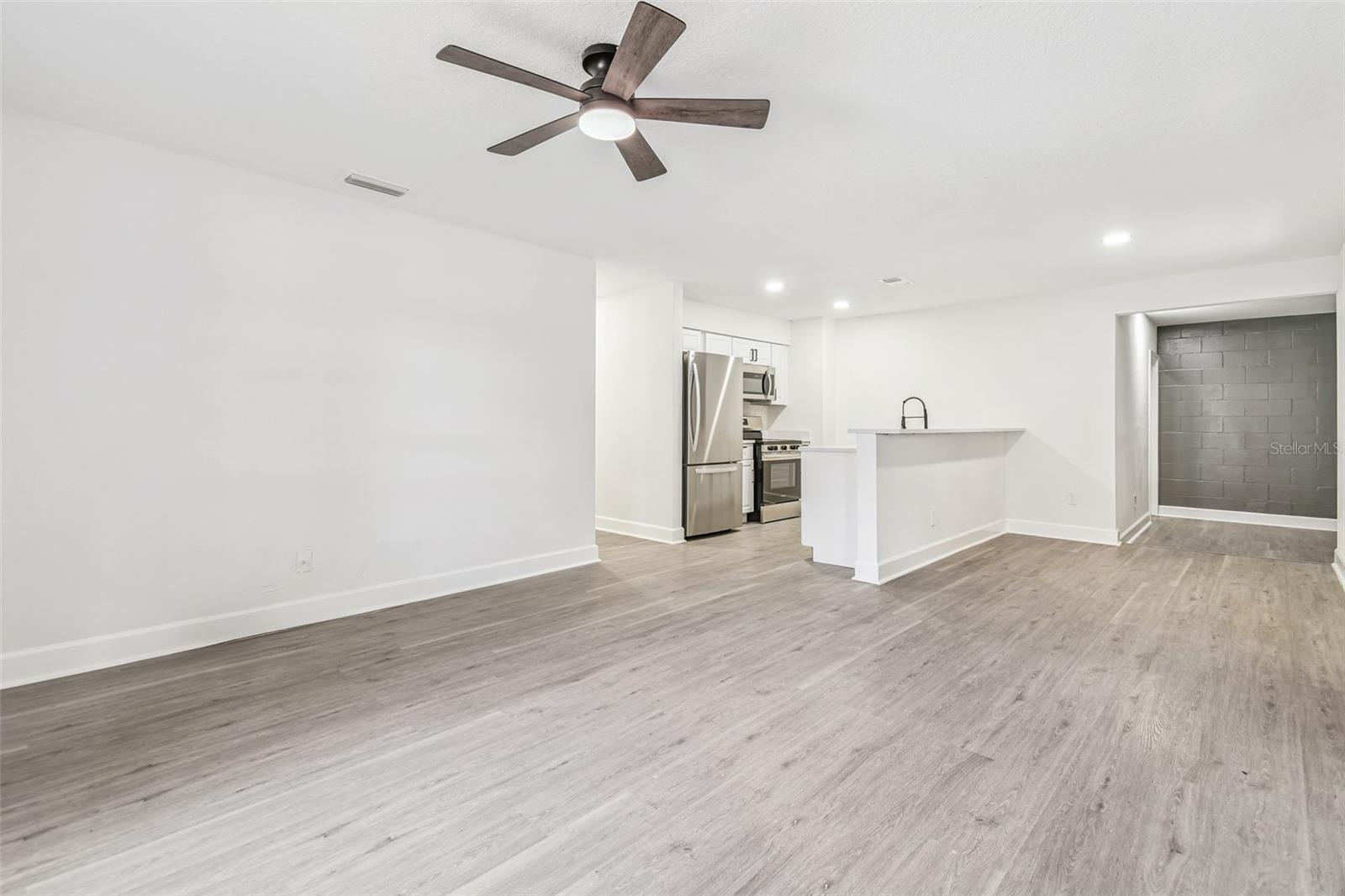 Image 3 of 28 For 3632 Comanche Avenue