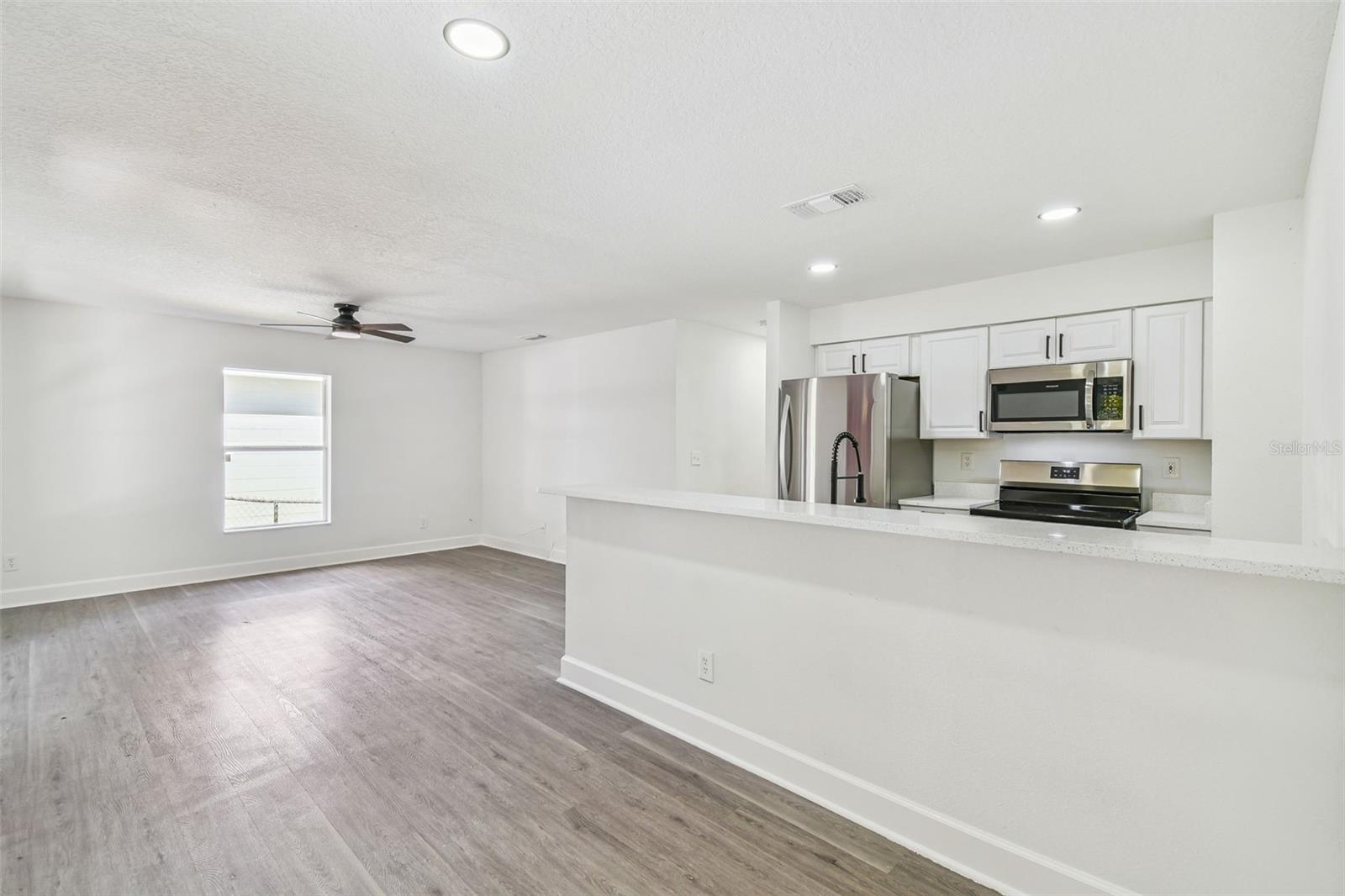 Image 6 of 28 For 3632 Comanche Avenue