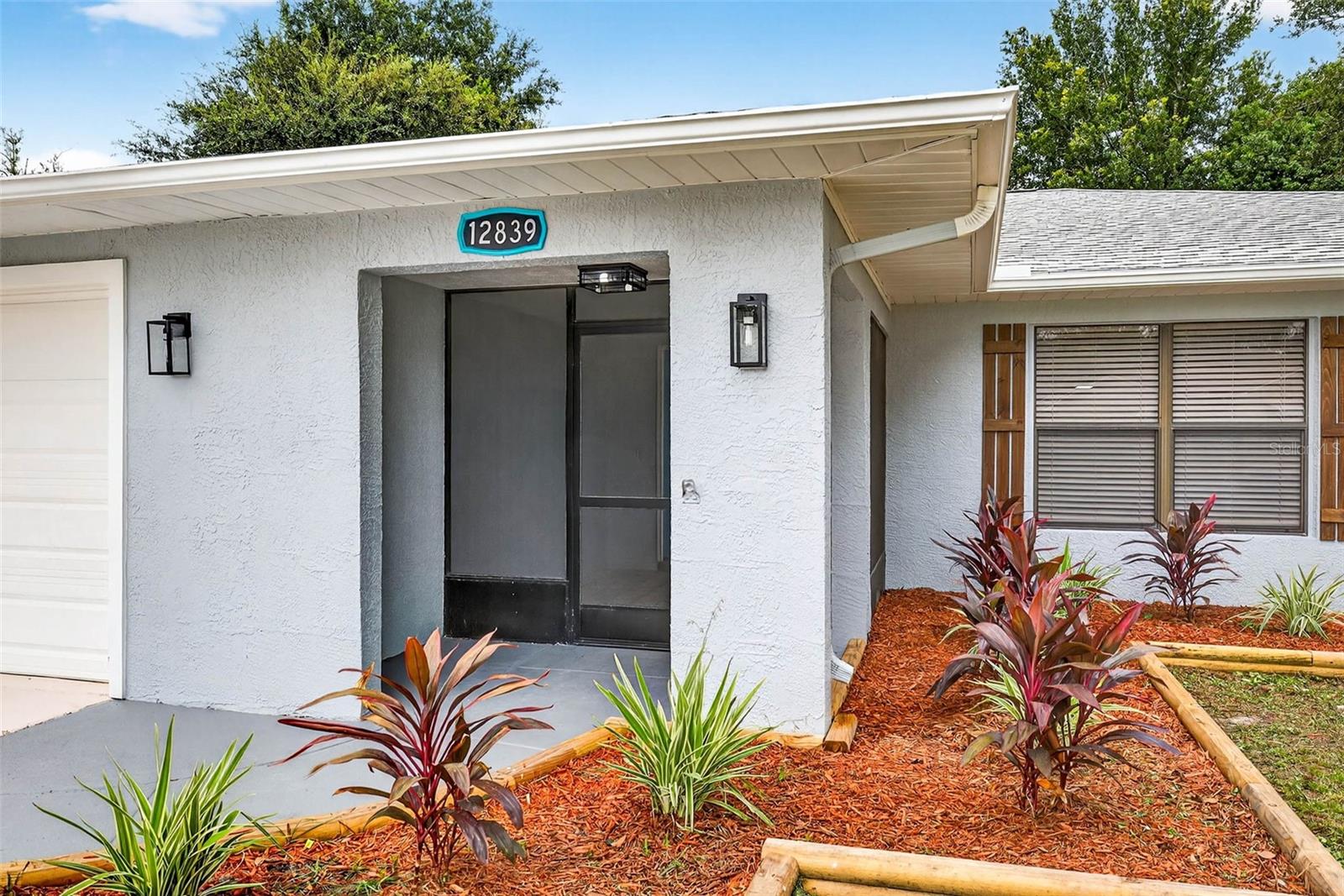 Image 4 of 24 For 12839 Walnut Tree Lane