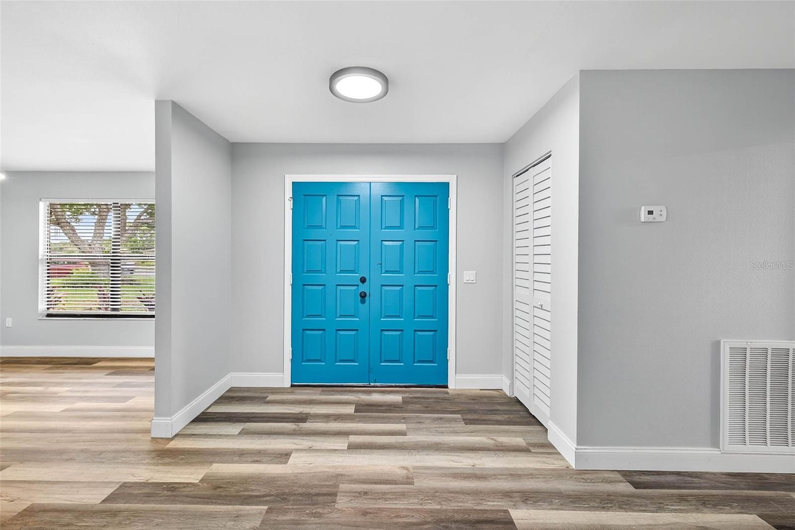 Image 6 of 24 For 12839 Walnut Tree Lane
