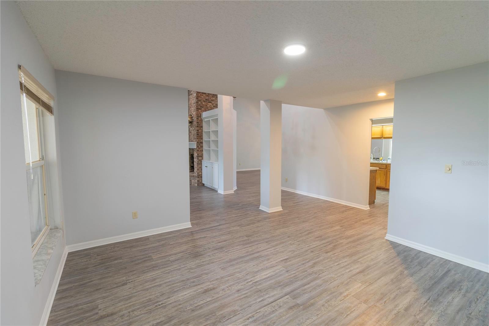 Image 7 of 40 For 2536 Mason Oaks Drive