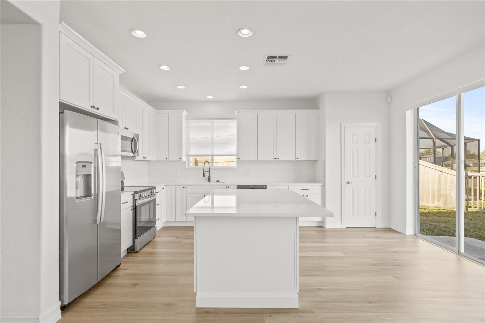 Image 13 of 49 For 17507 Balmaha Drive