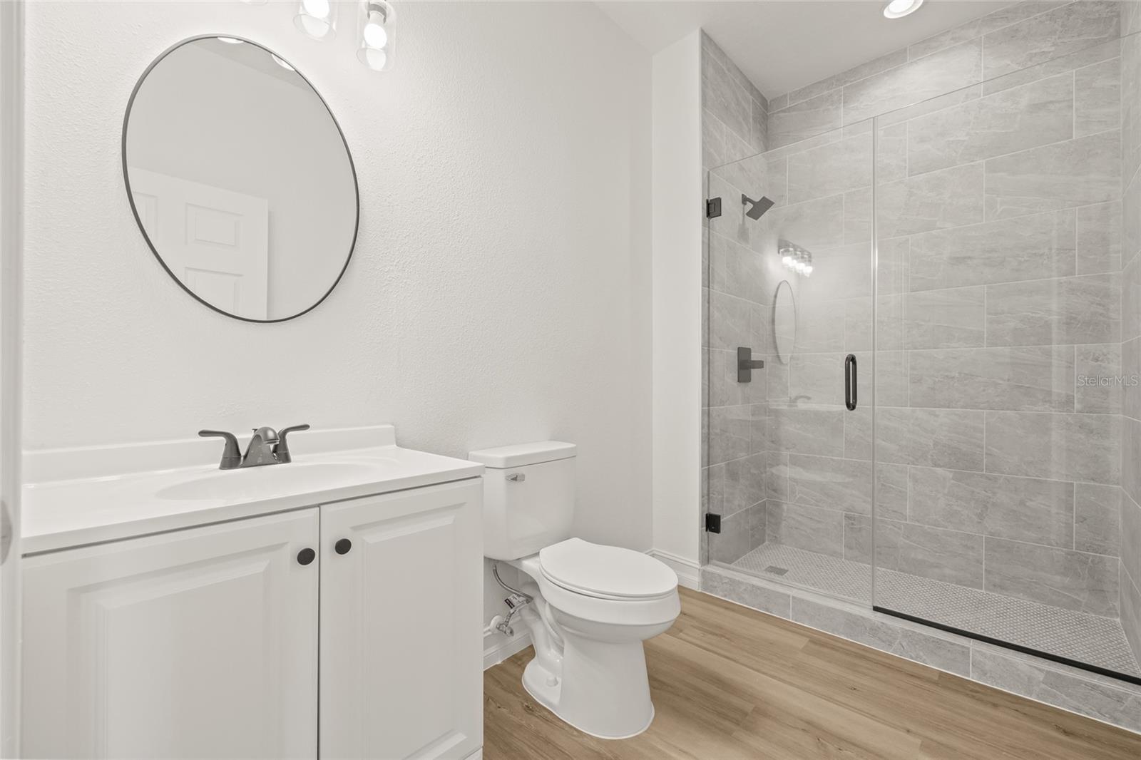 Image 22 of 49 For 17507 Balmaha Drive