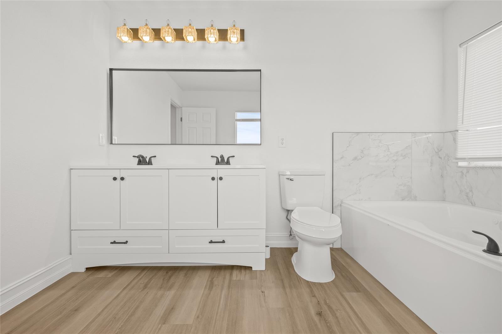 Image 30 of 49 For 17507 Balmaha Drive