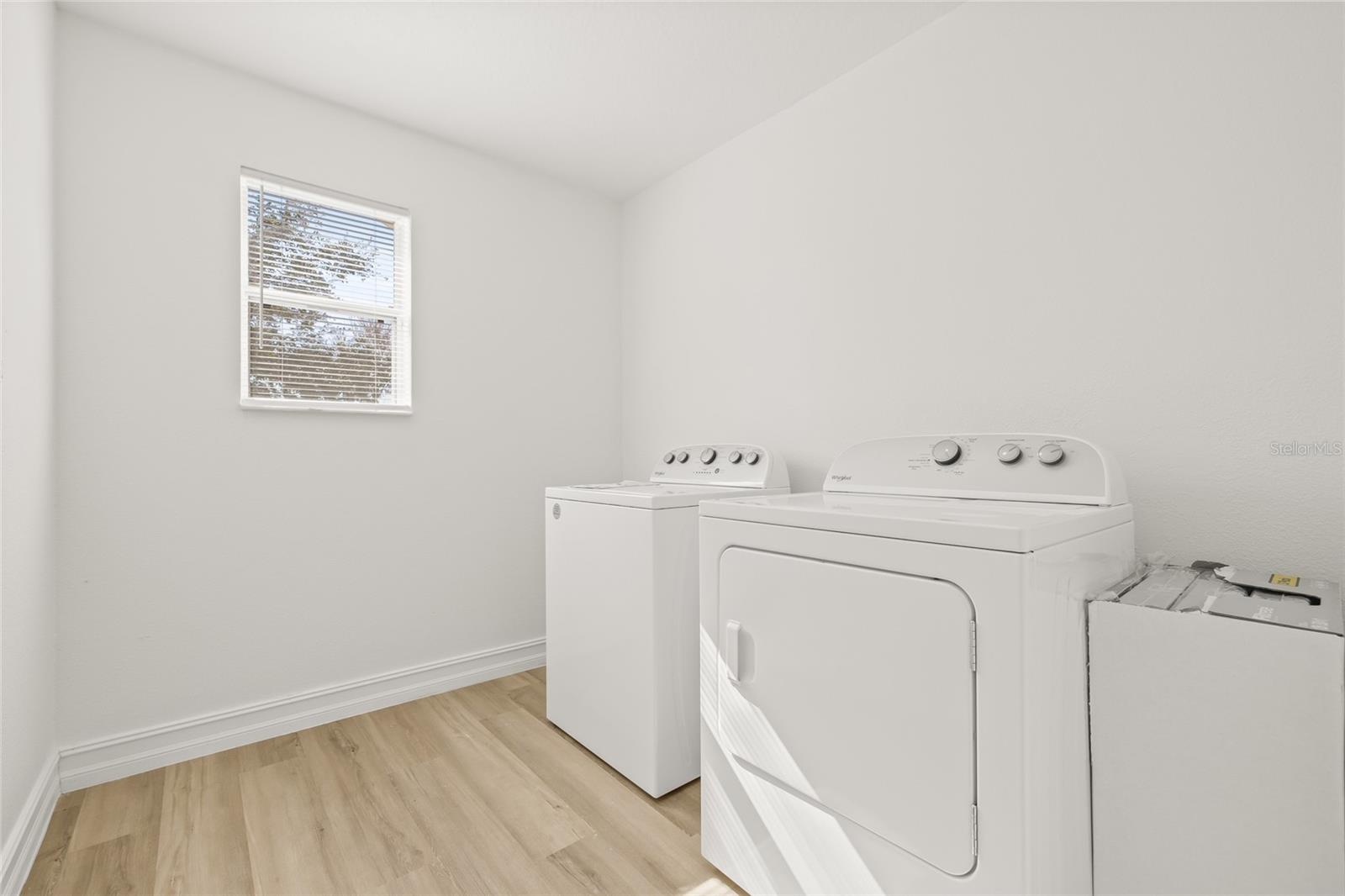 Image 40 of 49 For 17507 Balmaha Drive