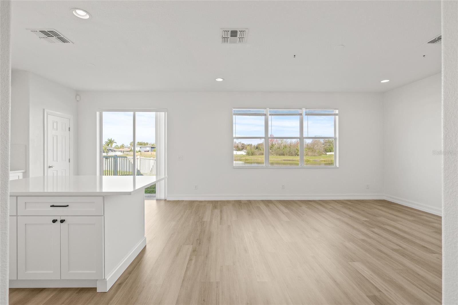 Image 7 of 49 For 17507 Balmaha Drive