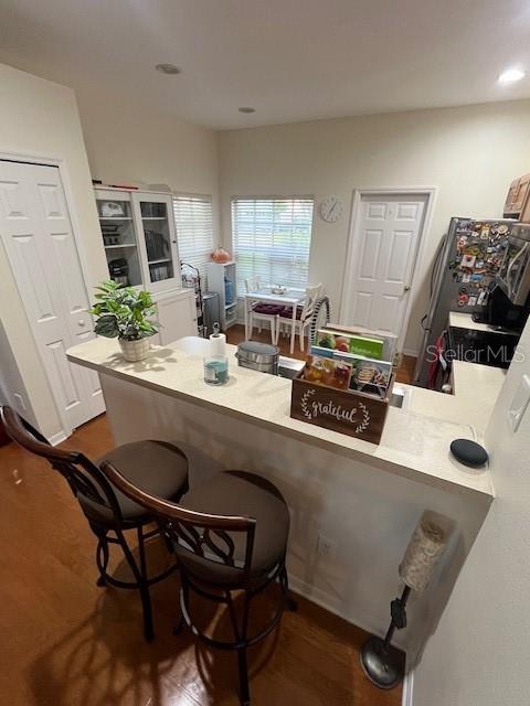Listing photo id 9 for 2900 Banyan Hill Lane