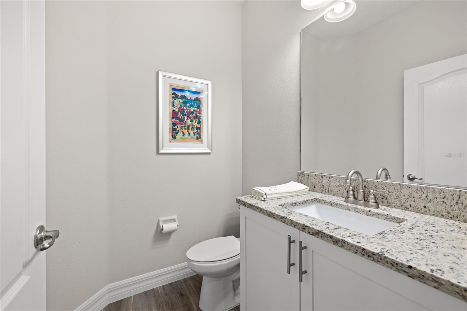 Image 17 of 45 For 274 Villa Luna Lane