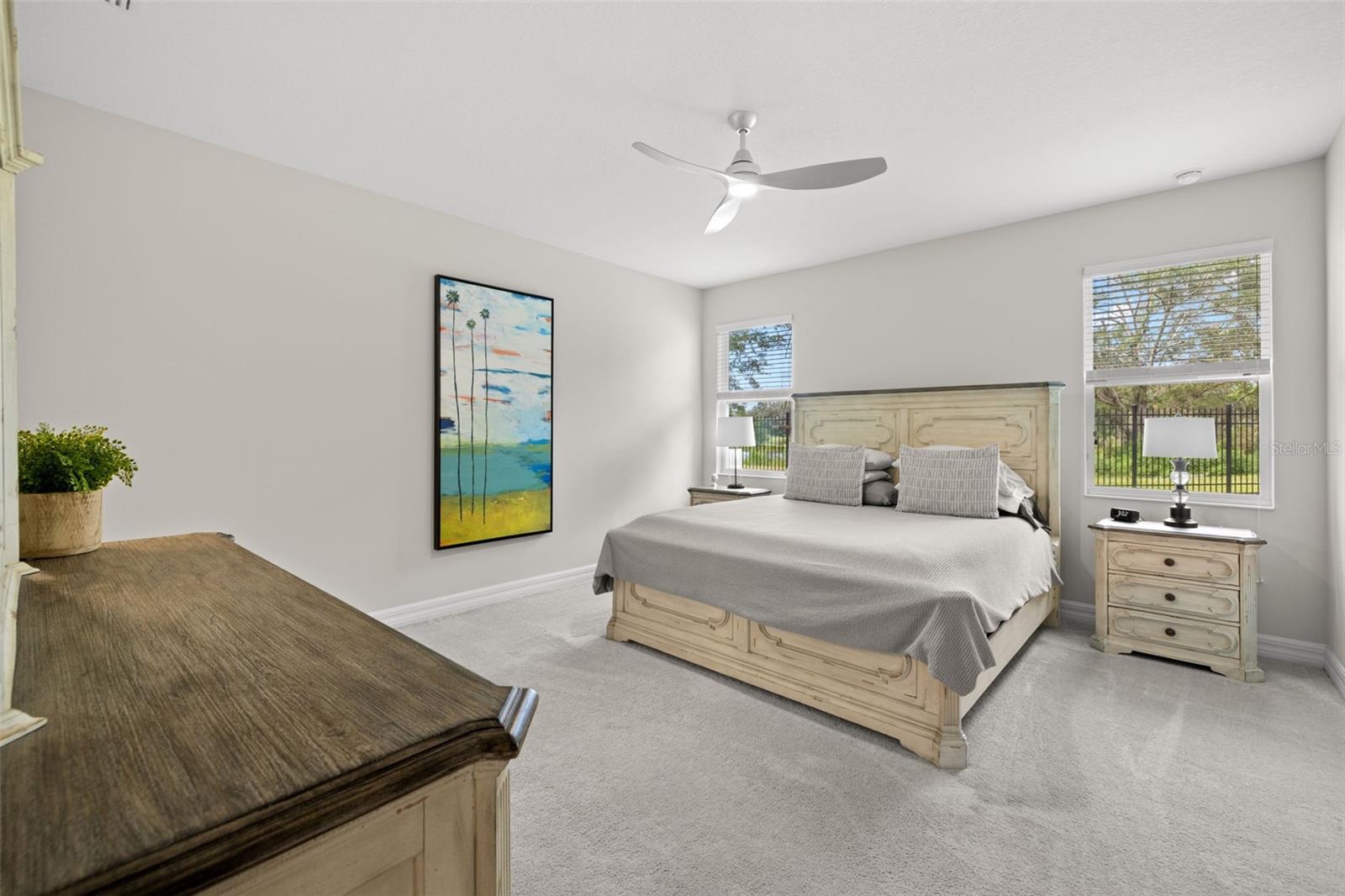 Image 18 of 45 For 274 Villa Luna Lane
