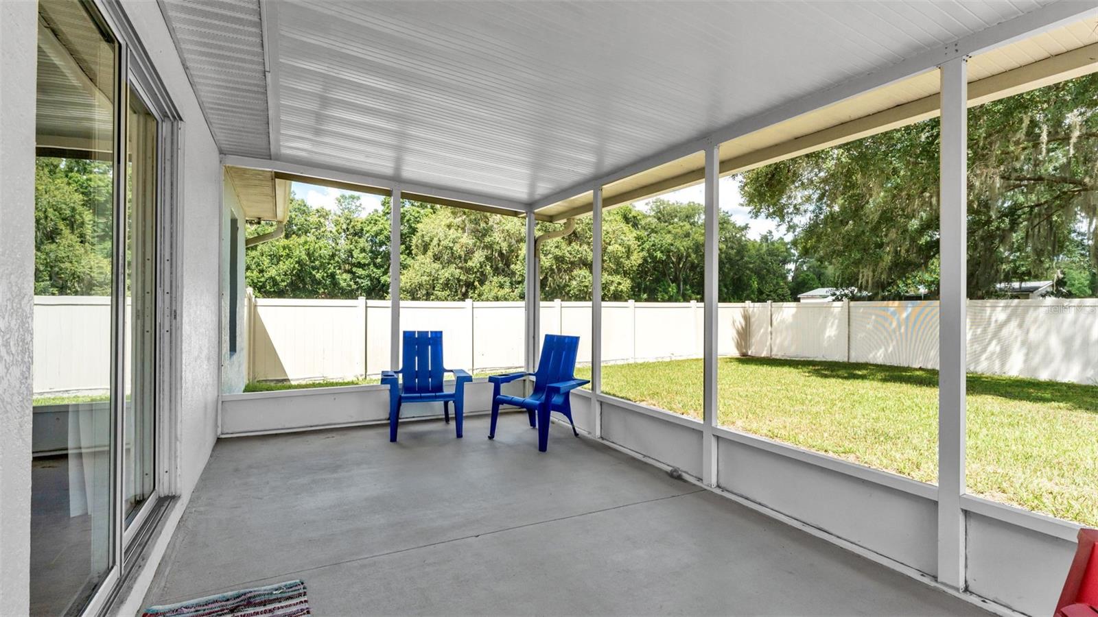 Image 28 of 39 For 1429 Country Chase Drive