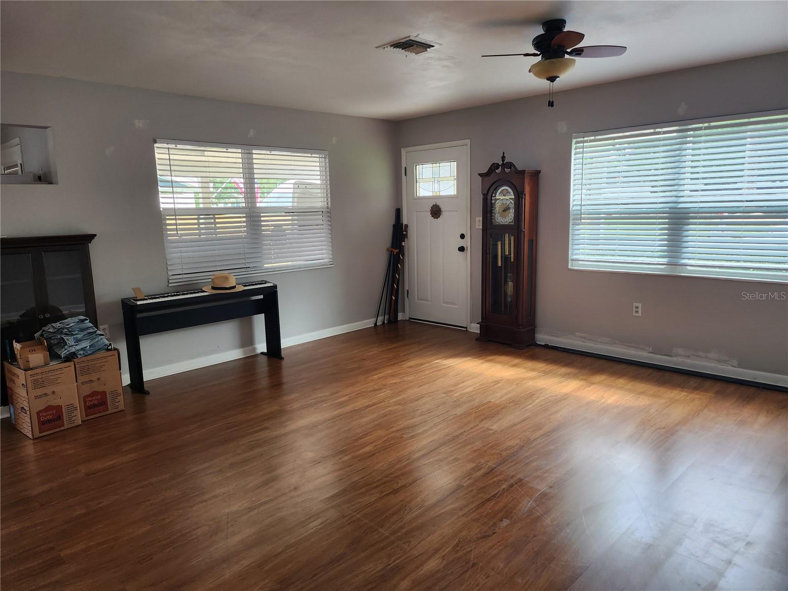 Image 7 of 21 For 507 12th Street Nw