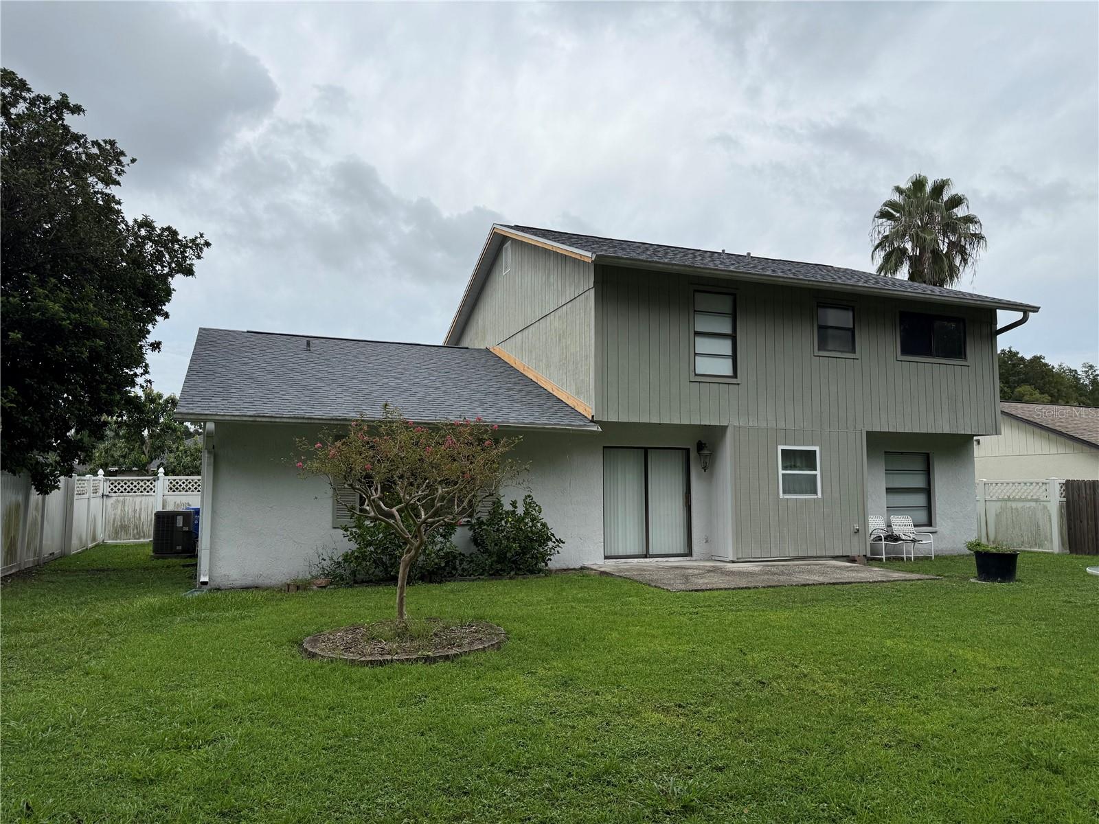Image 15 of 16 For 4416 Summer Oak Drive