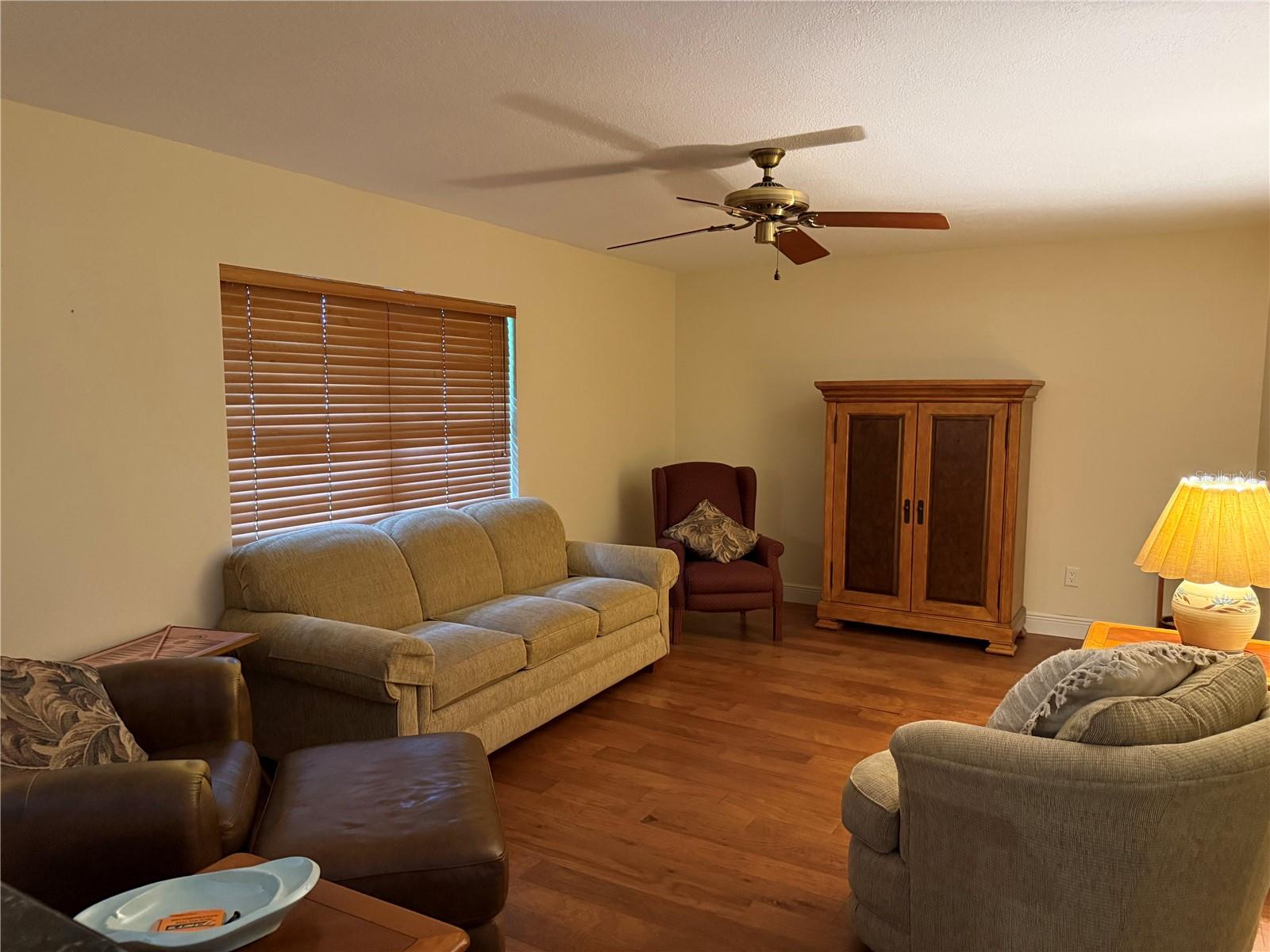 Image 7 of 16 For 4416 Summer Oak Drive
