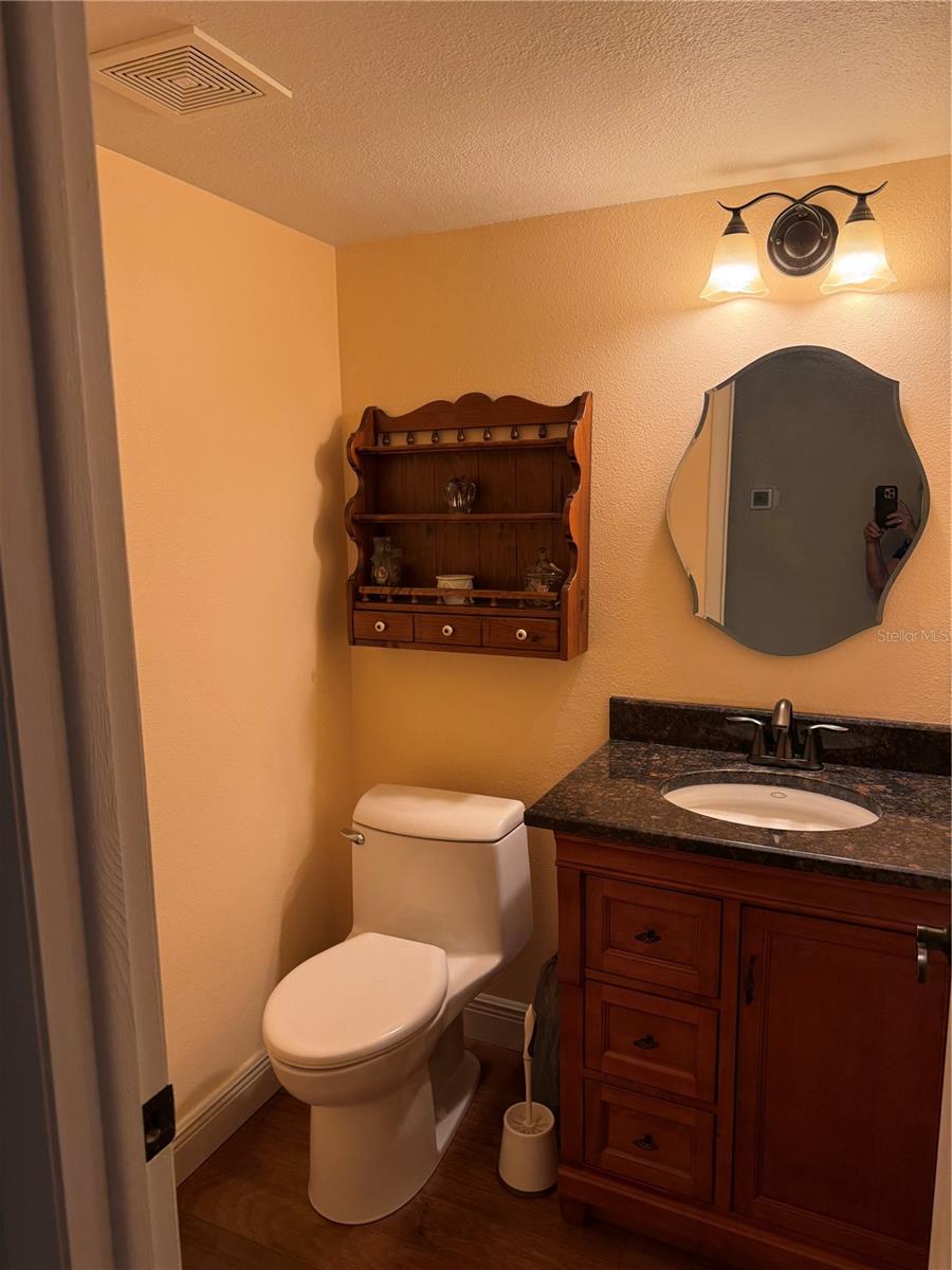 Image 8 of 16 For 4416 Summer Oak Drive