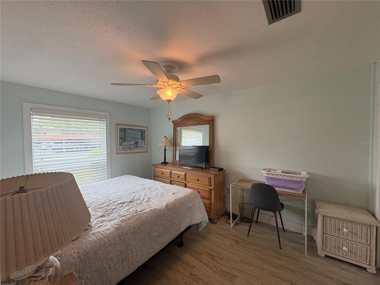 Image 17 of 38 For 2700 Bayshore Boulevard 1107