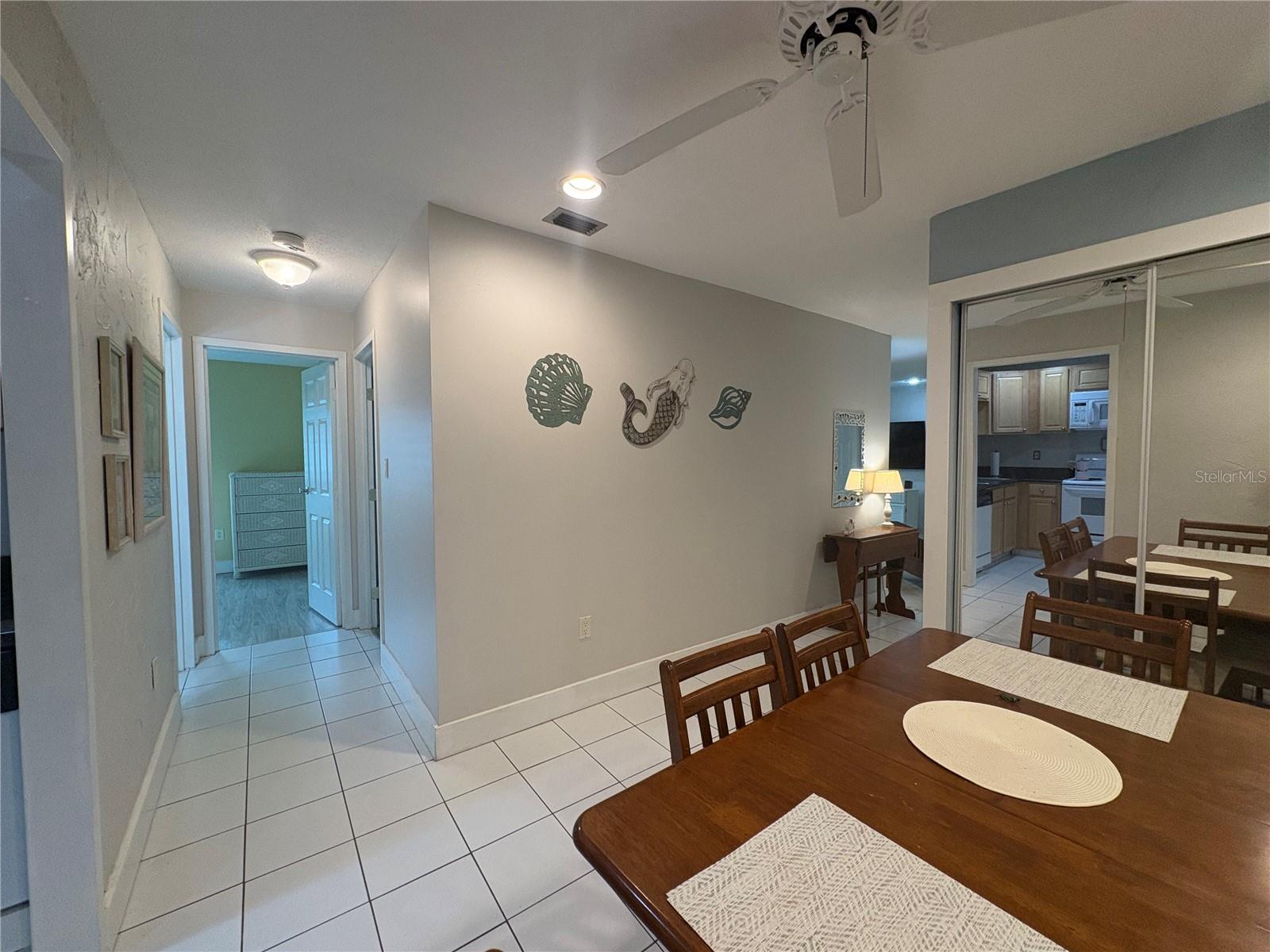 Image 18 of 38 For 2700 Bayshore Boulevard 1107