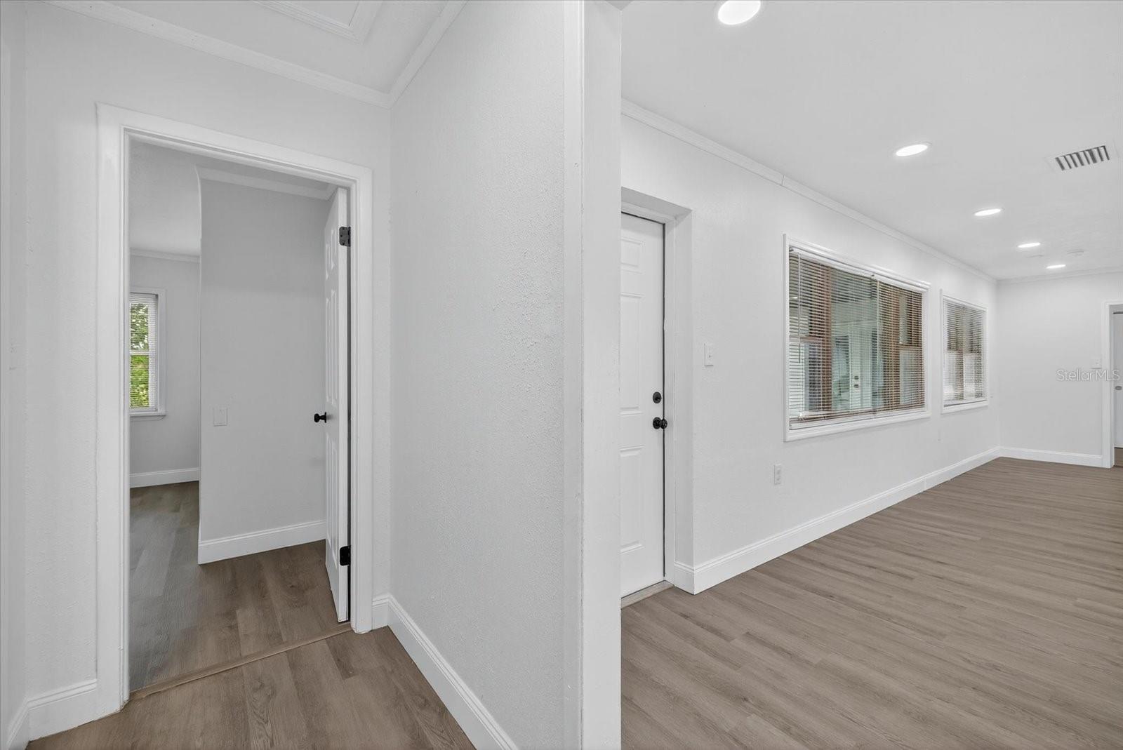 Image 22 of 38 For 15306 16th Street