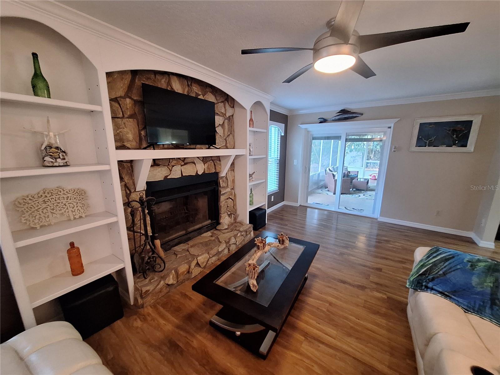 Image 35 of 64 For 9613 Leeward Avenue