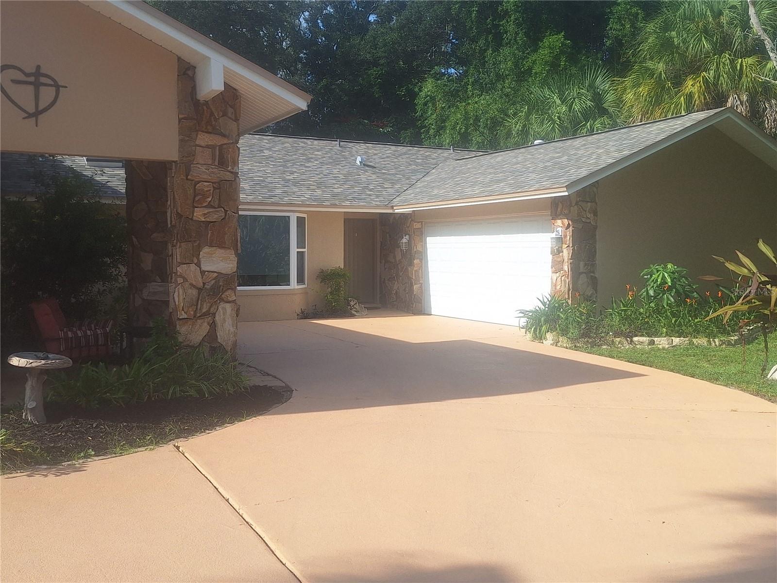Image 5 of 64 For 9613 Leeward Avenue