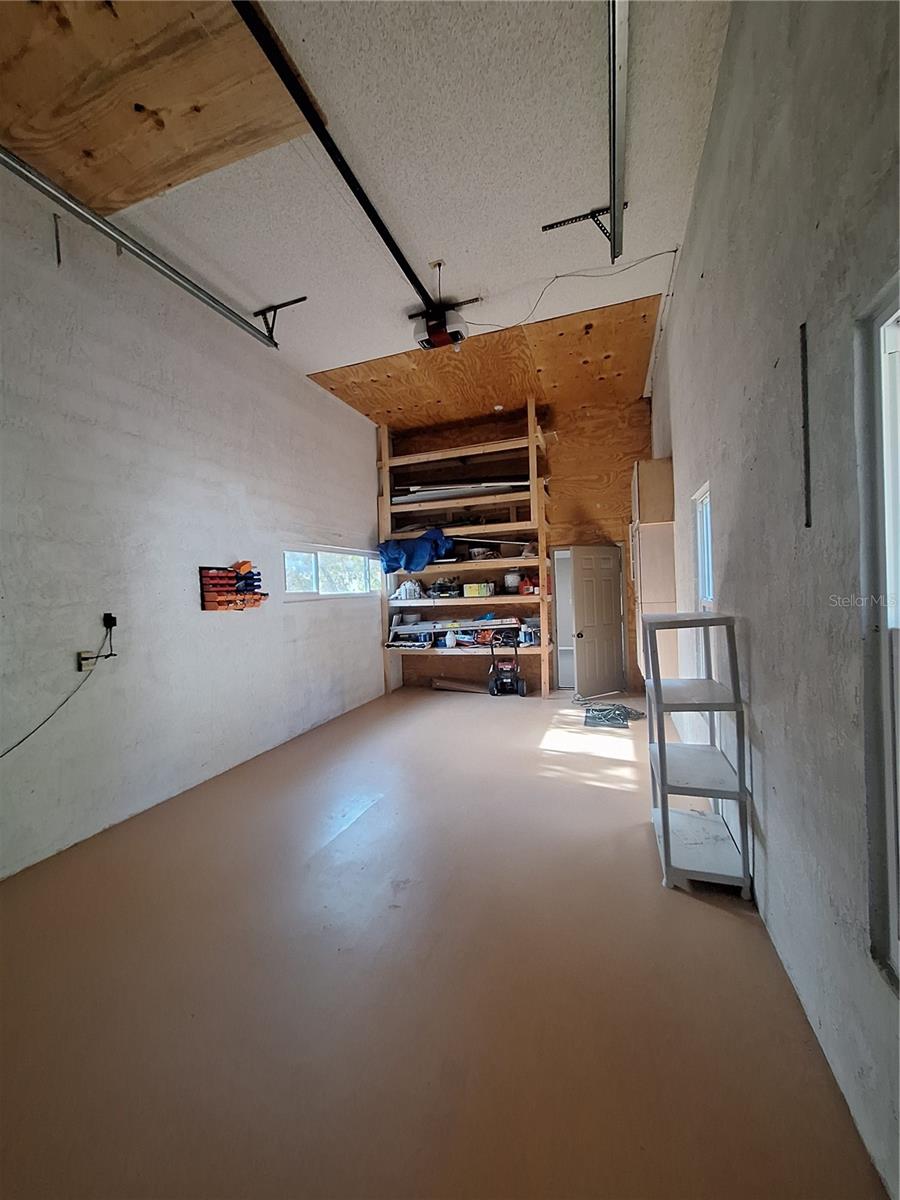 Image 60 of 64 For 9613 Leeward Avenue