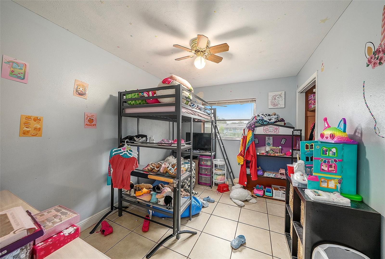 Image 7 of 9 For 37049 Suwanee Way