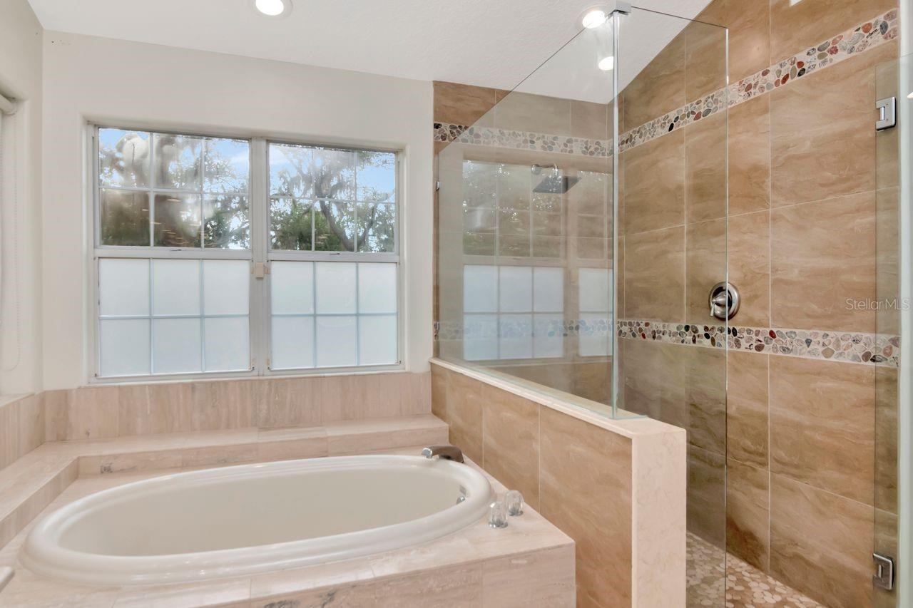 Image 20 of 45 For 13104 Greengage Lane