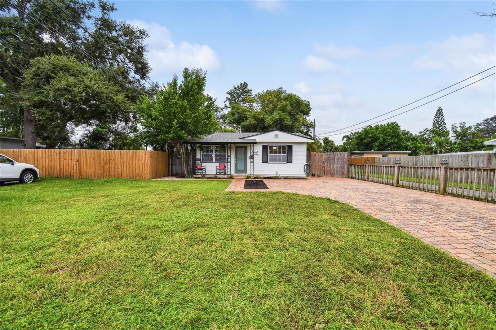 Image 26 of 27 For 719 51st Street N