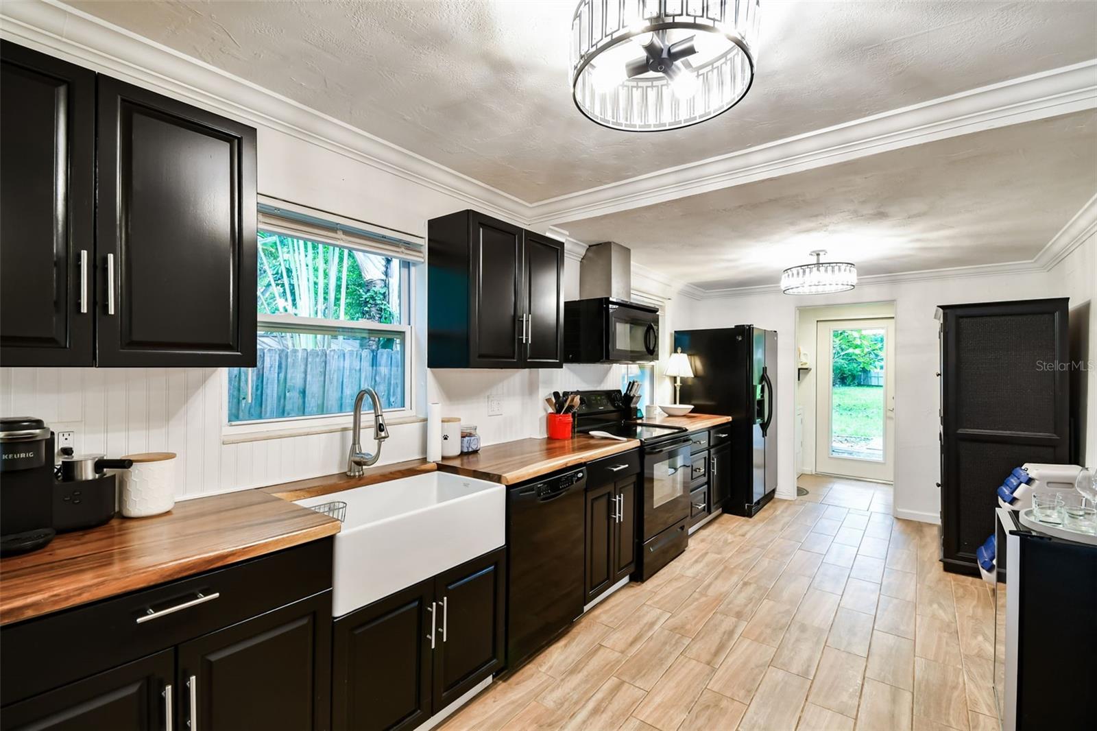 Image 9 of 27 For 719 51st Street N