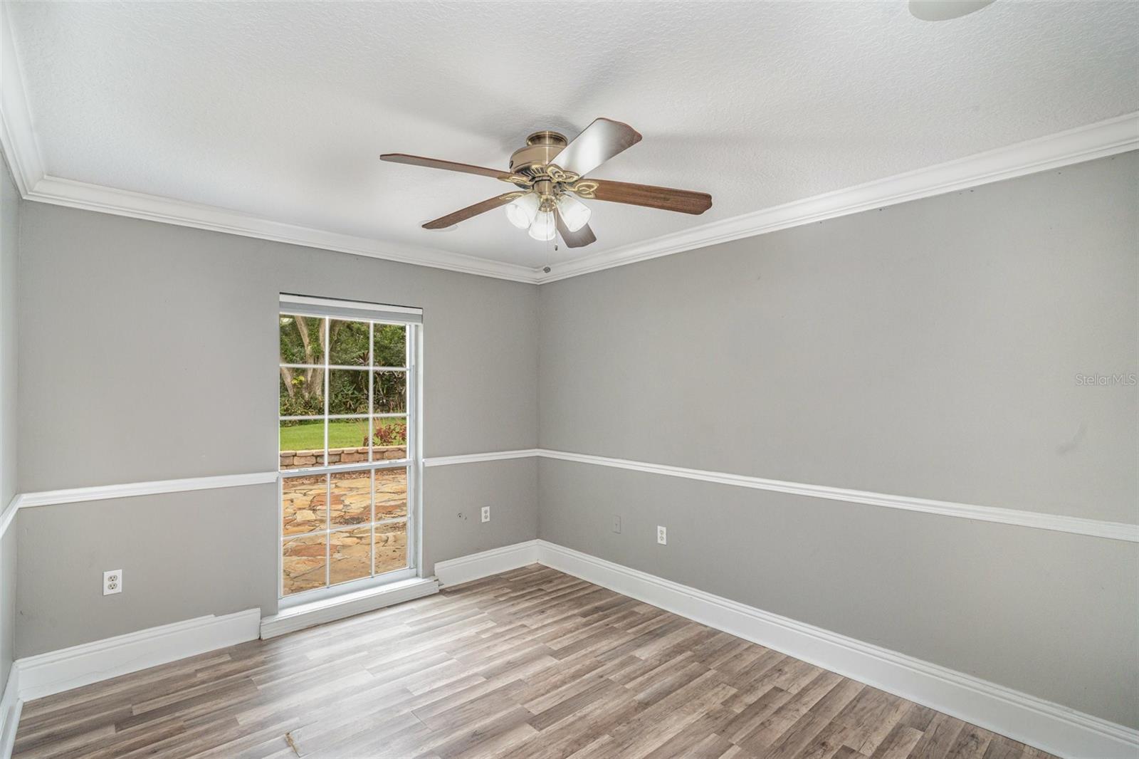 Image 13 of 23 For 8575 Carey Road