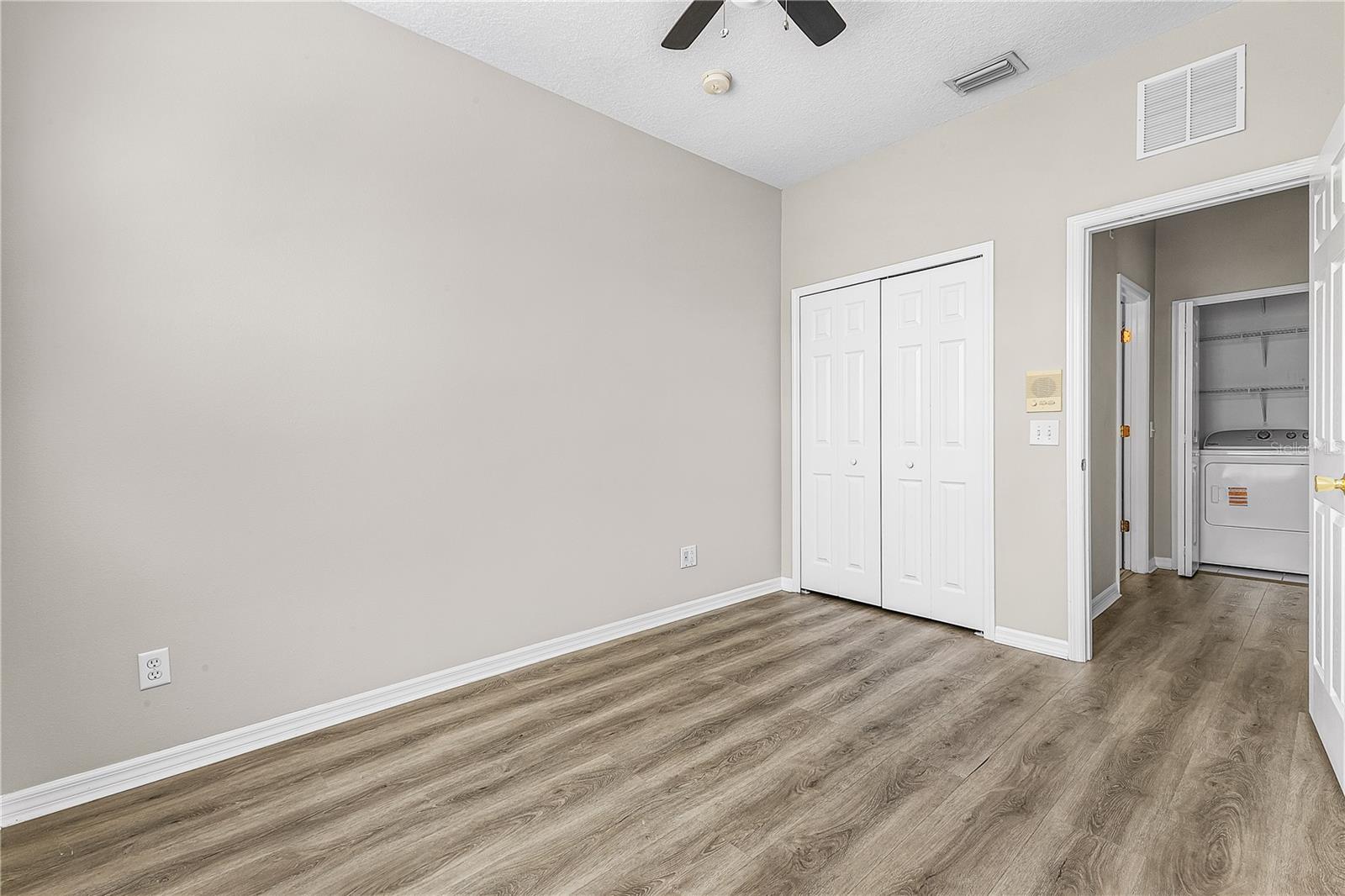 Image 20 of 24 For 3845 Virga Boulevard