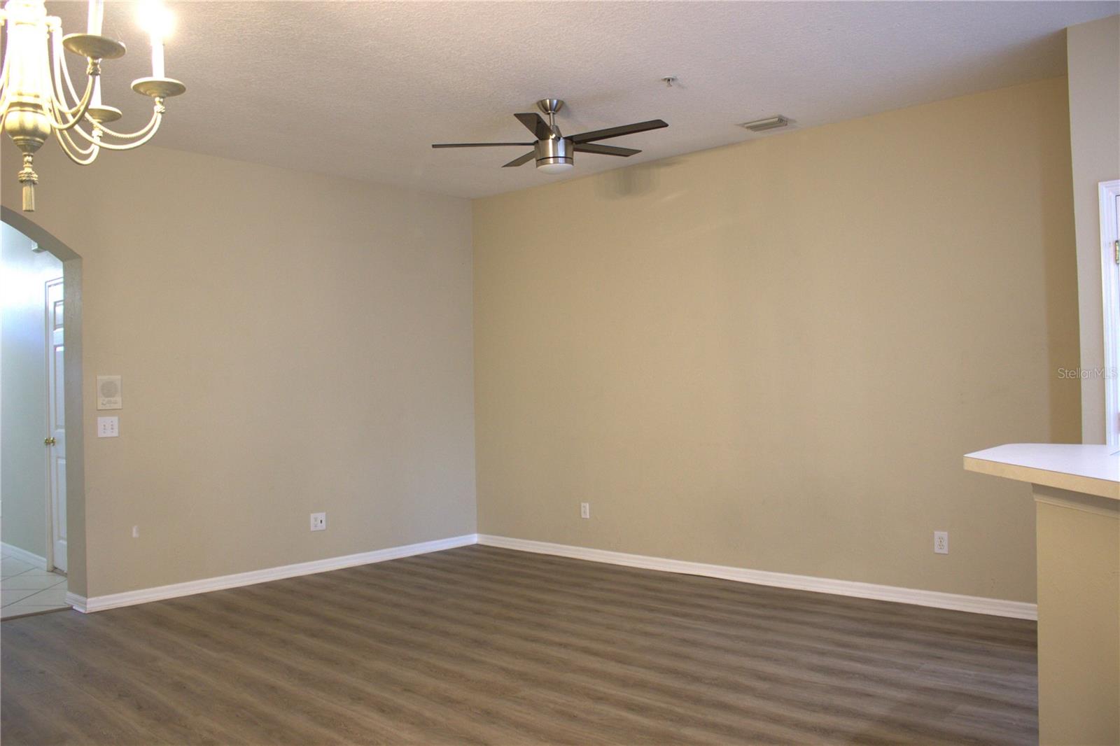 Image 7 of 16 For 3845 Virga Boulevard