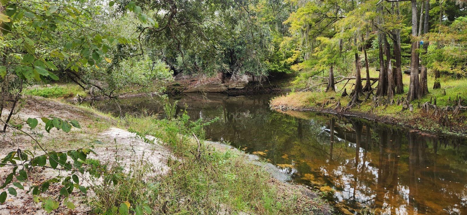 Image 33 of 40 For 0012 Marchmont Circle