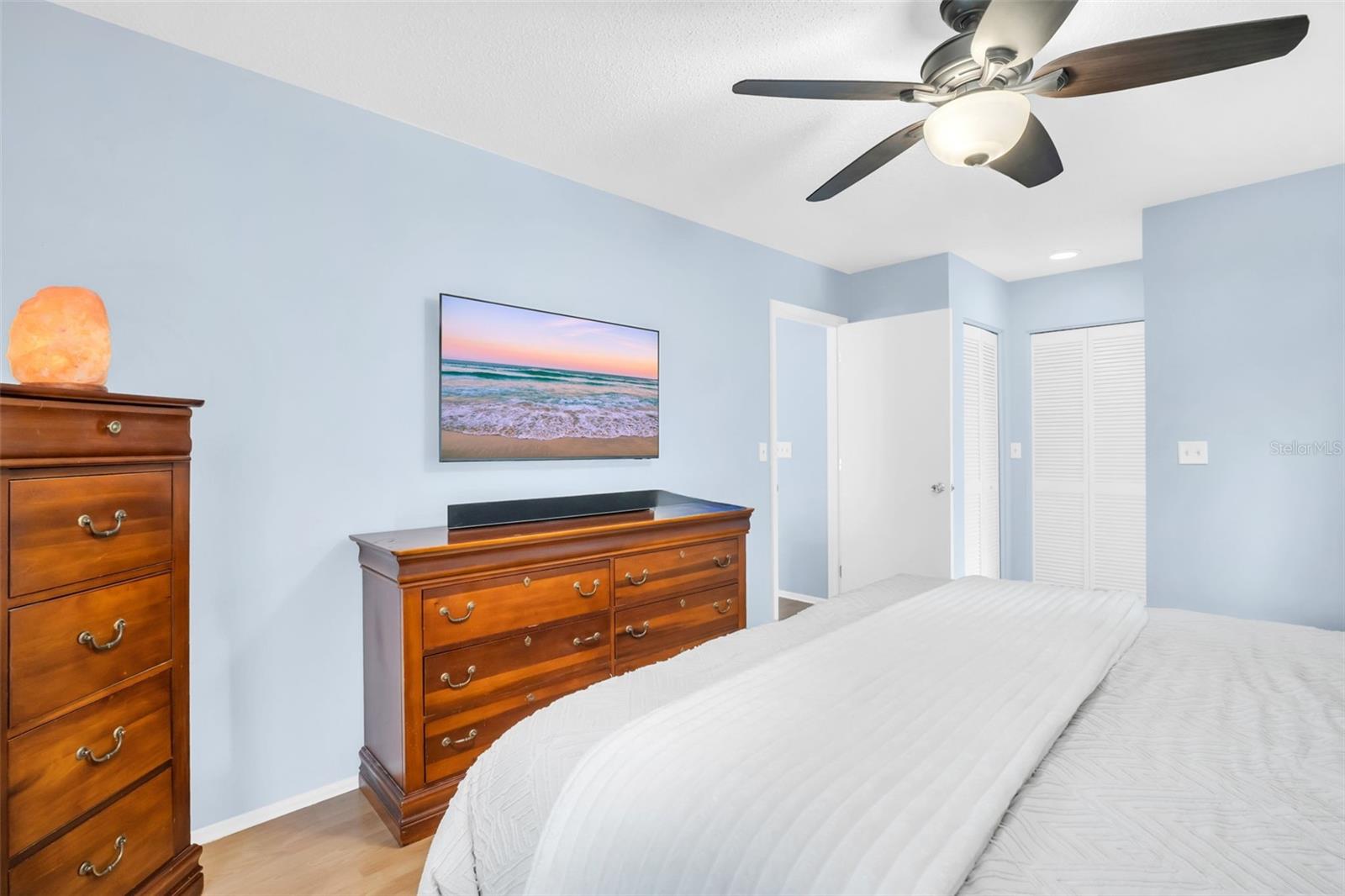 Image 12 of 55 For 2936 Macalpin Drive W