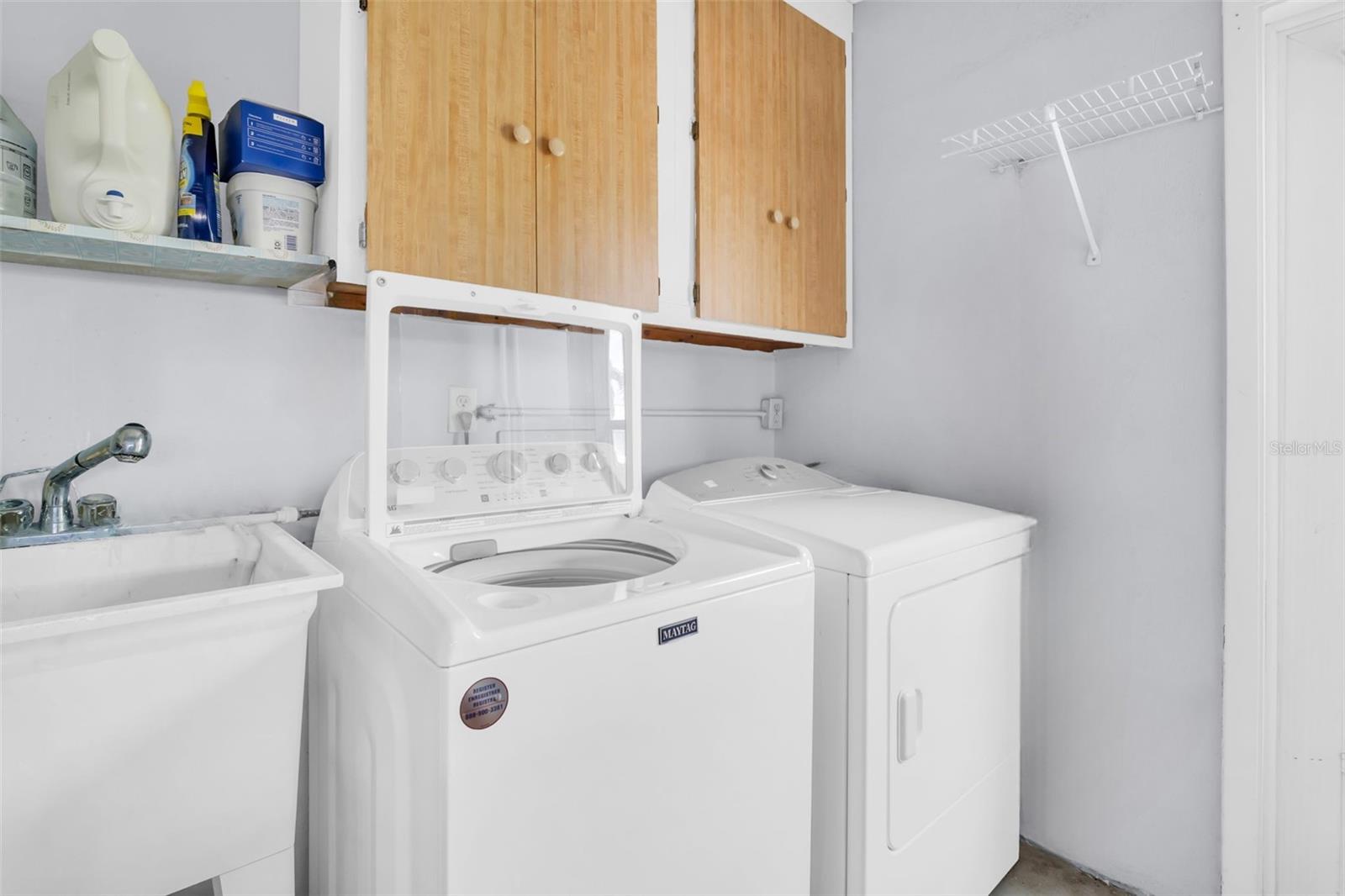 Image 30 of 55 For 2936 Macalpin Drive W
