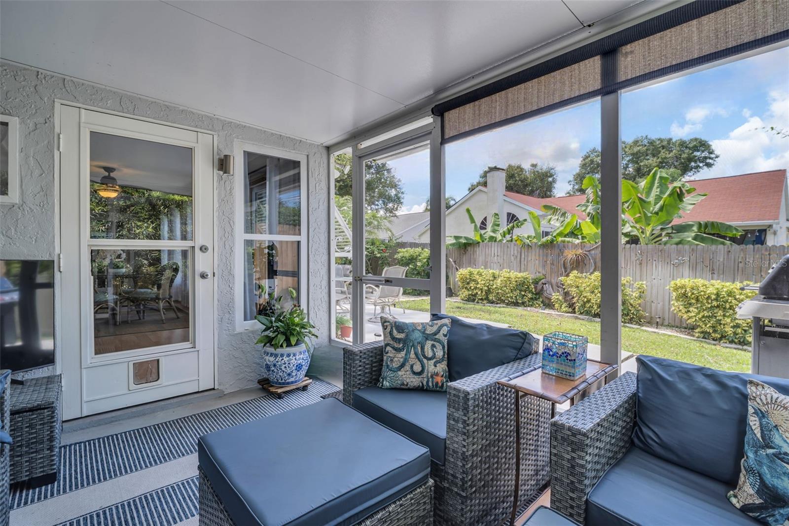 Image 33 of 55 For 2936 Macalpin Drive W